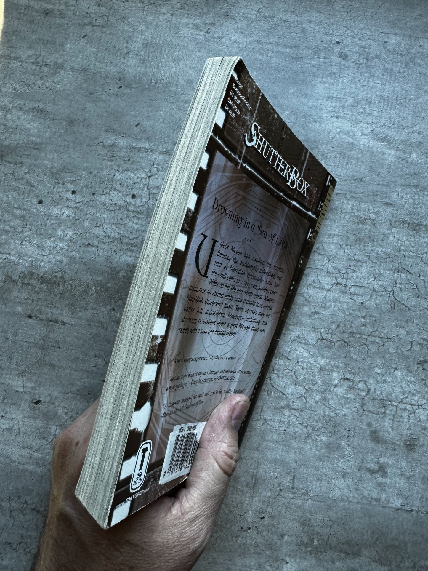 ShutterBox Vol.3 - Rikki Simons & Tavisha - (English) Manga Book