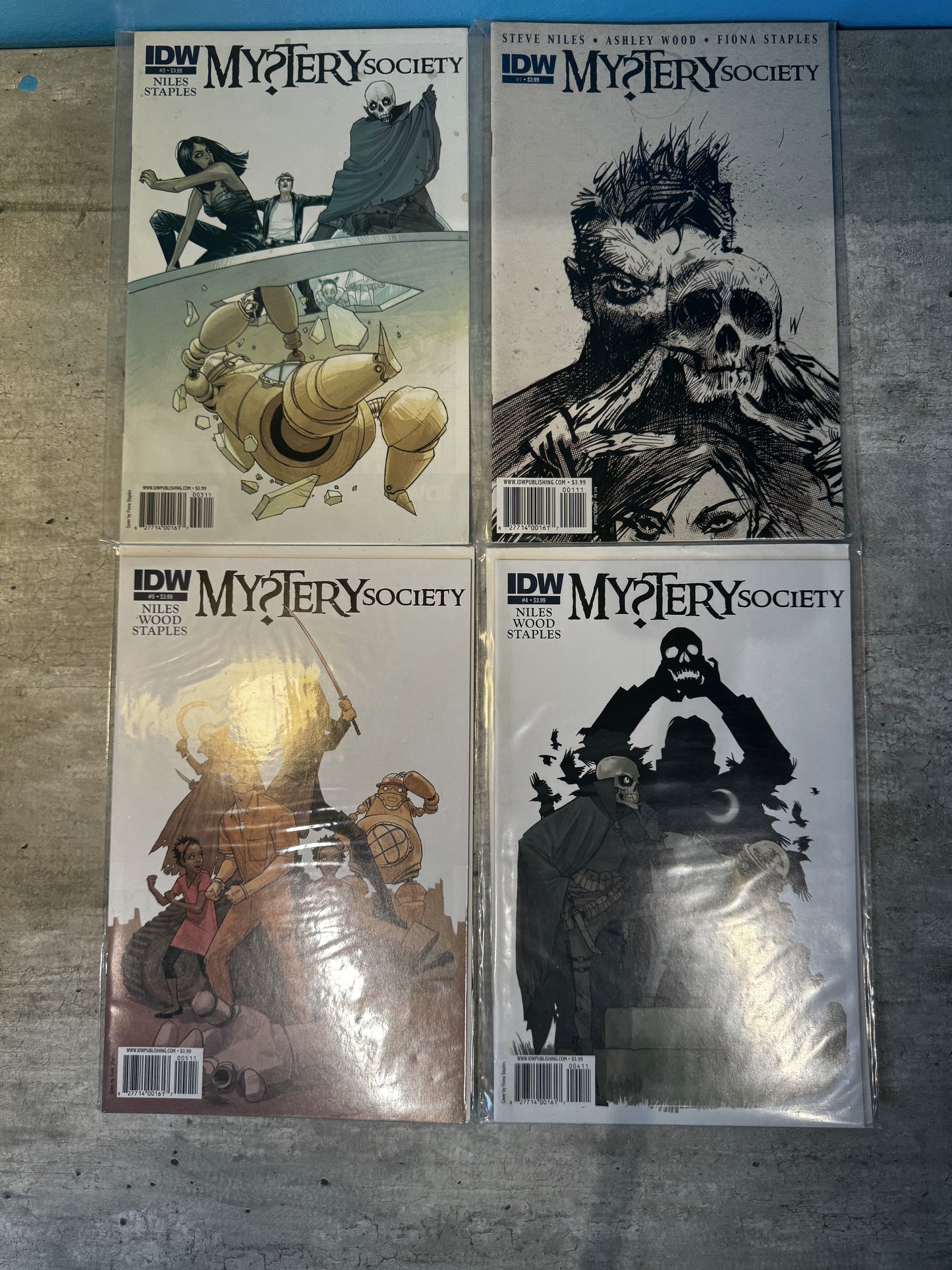 2010 - IDW Publishing - Lote de trabajo de Mystery Society - NM+ - Inglés