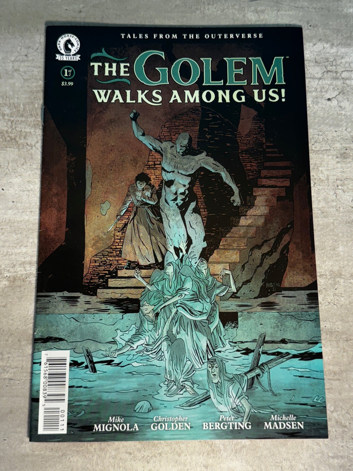 2021 - Dark Horse Comics - The Golem Walks Among Us! #1 - NM - English 1