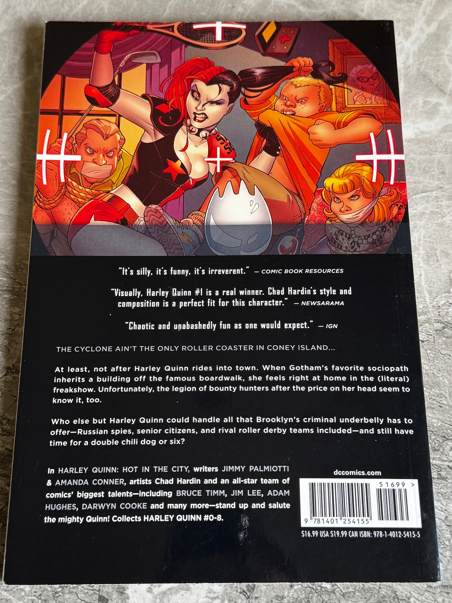 2015 - DC Comics - Harley Quinn, Vol. 2 TP #1 - Hot In The City - M - ENG 2
