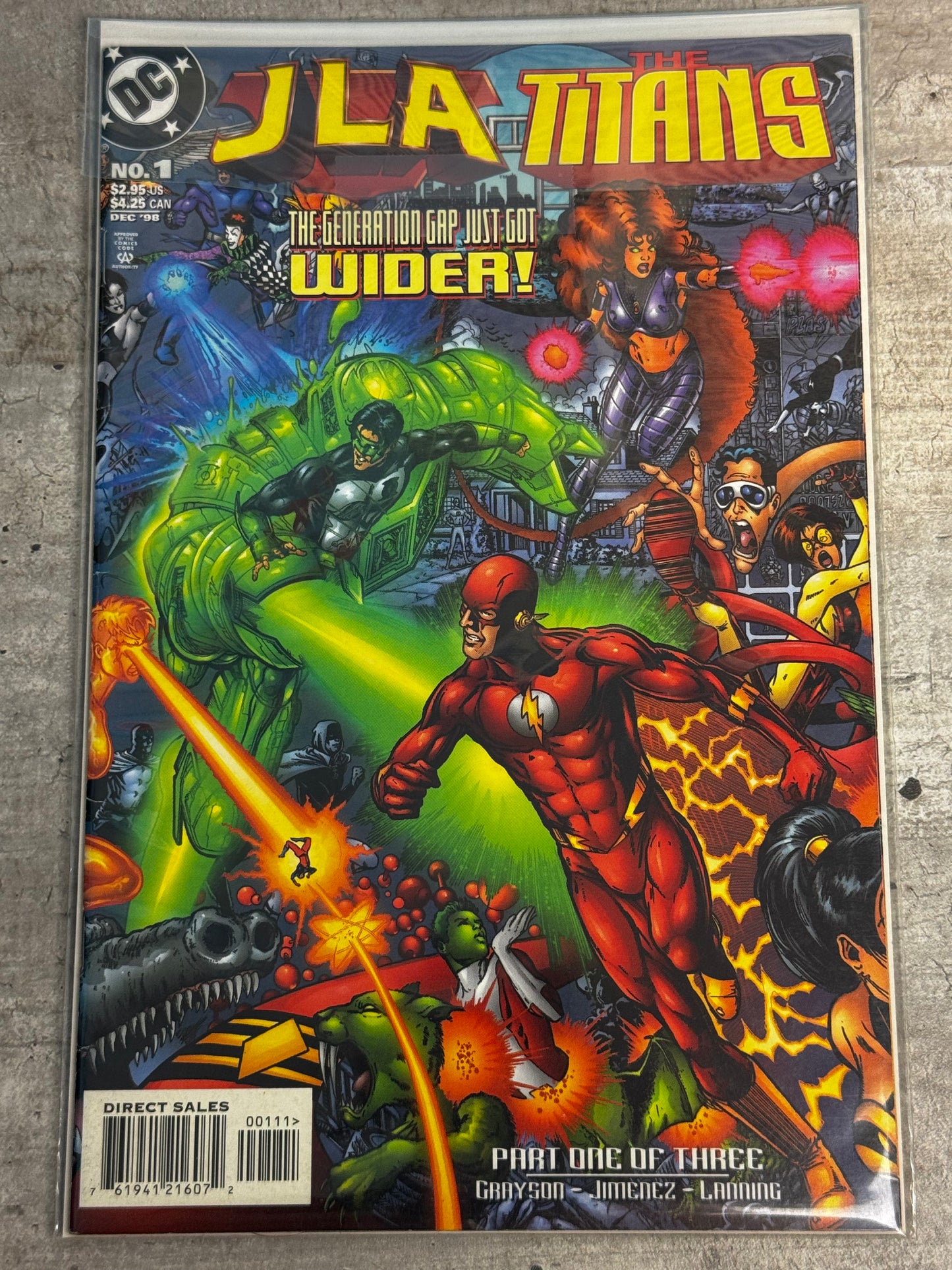 1998 - JLA / Titans #1 - One of Ours - NM+ - ENG 1