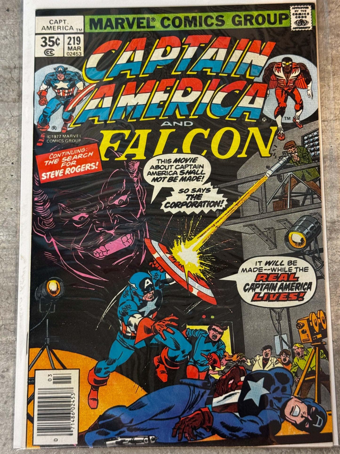 1977 - Captain America, Vol. 1 #219 Var. A - VF/NM - ENG 1