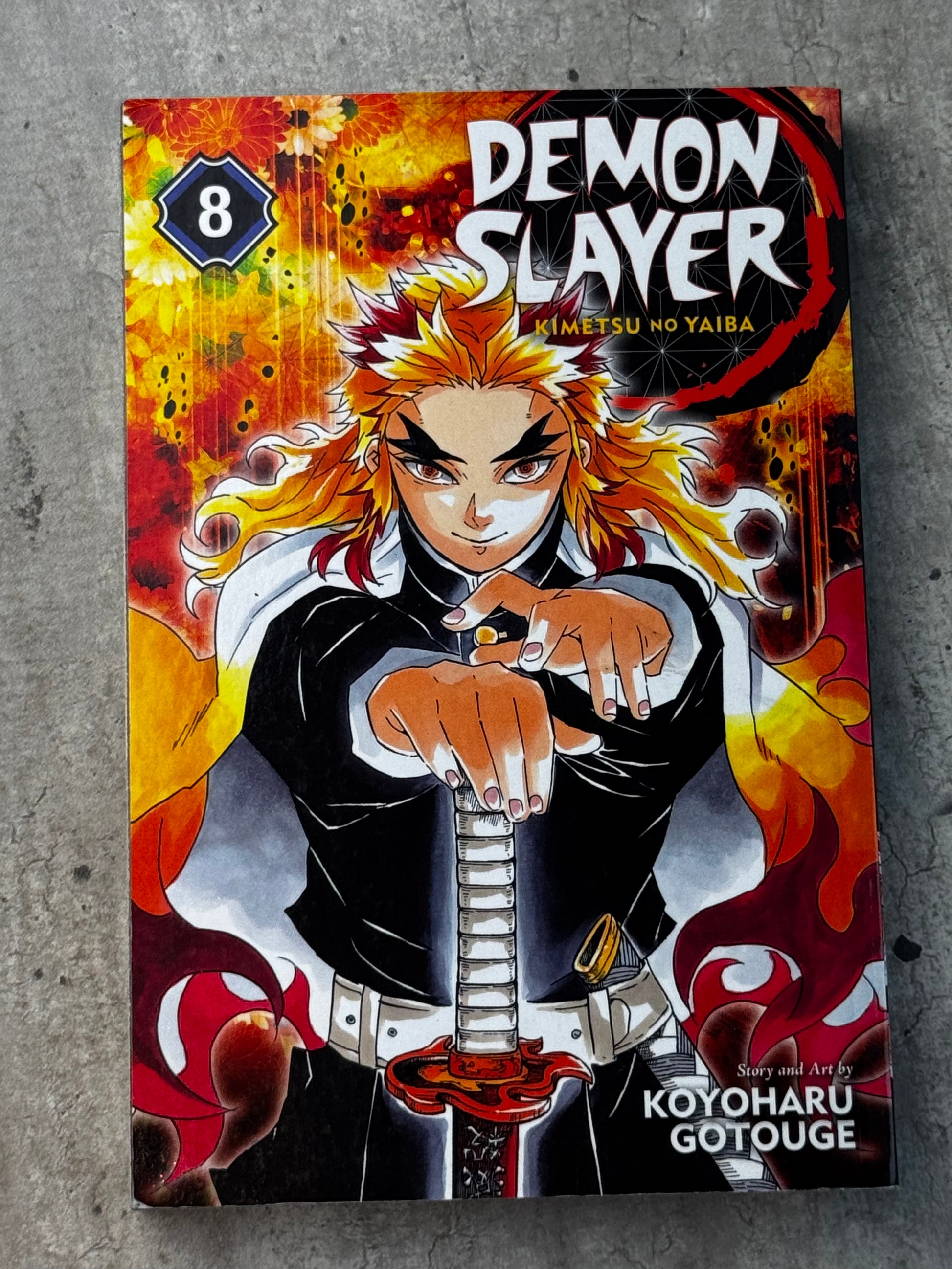 2019 - Demon Slayer Kimetsu No Yaiba #8 - M - ENG 1