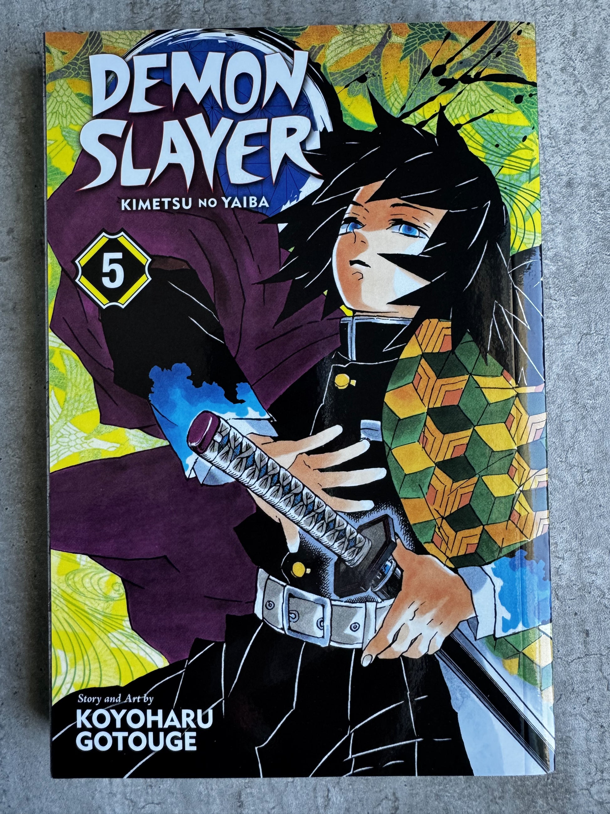 2019 - Demon Slayer Kimetsu No Yaiba #5 - M - ENG 1