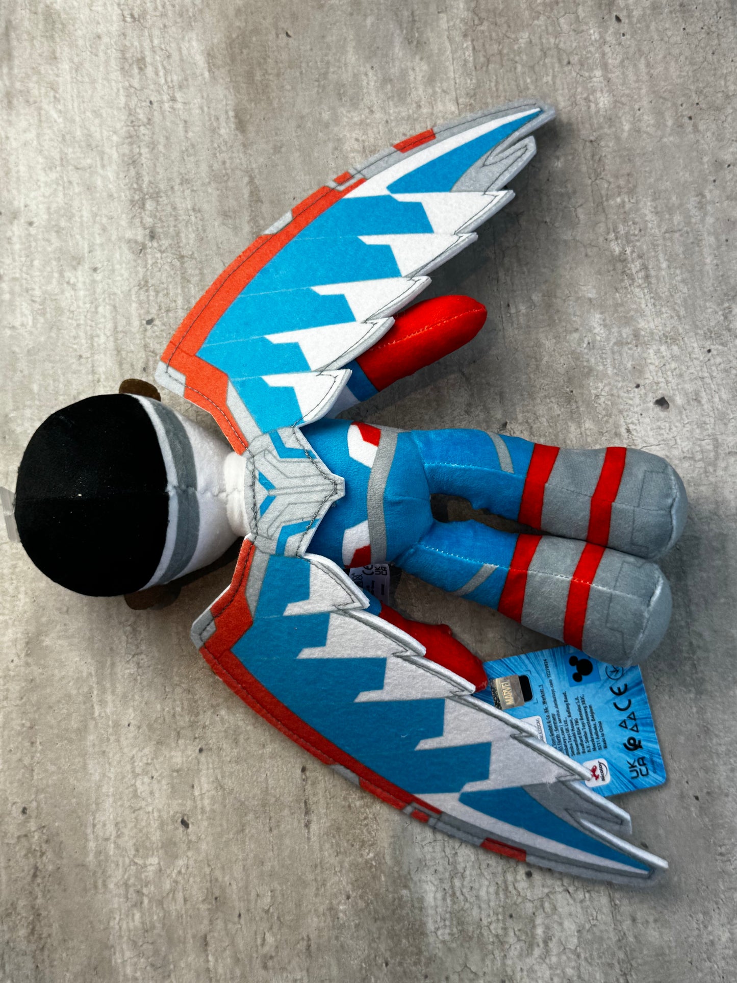 Marvel Sam Wilson 25cm Poseable Plush - M 2