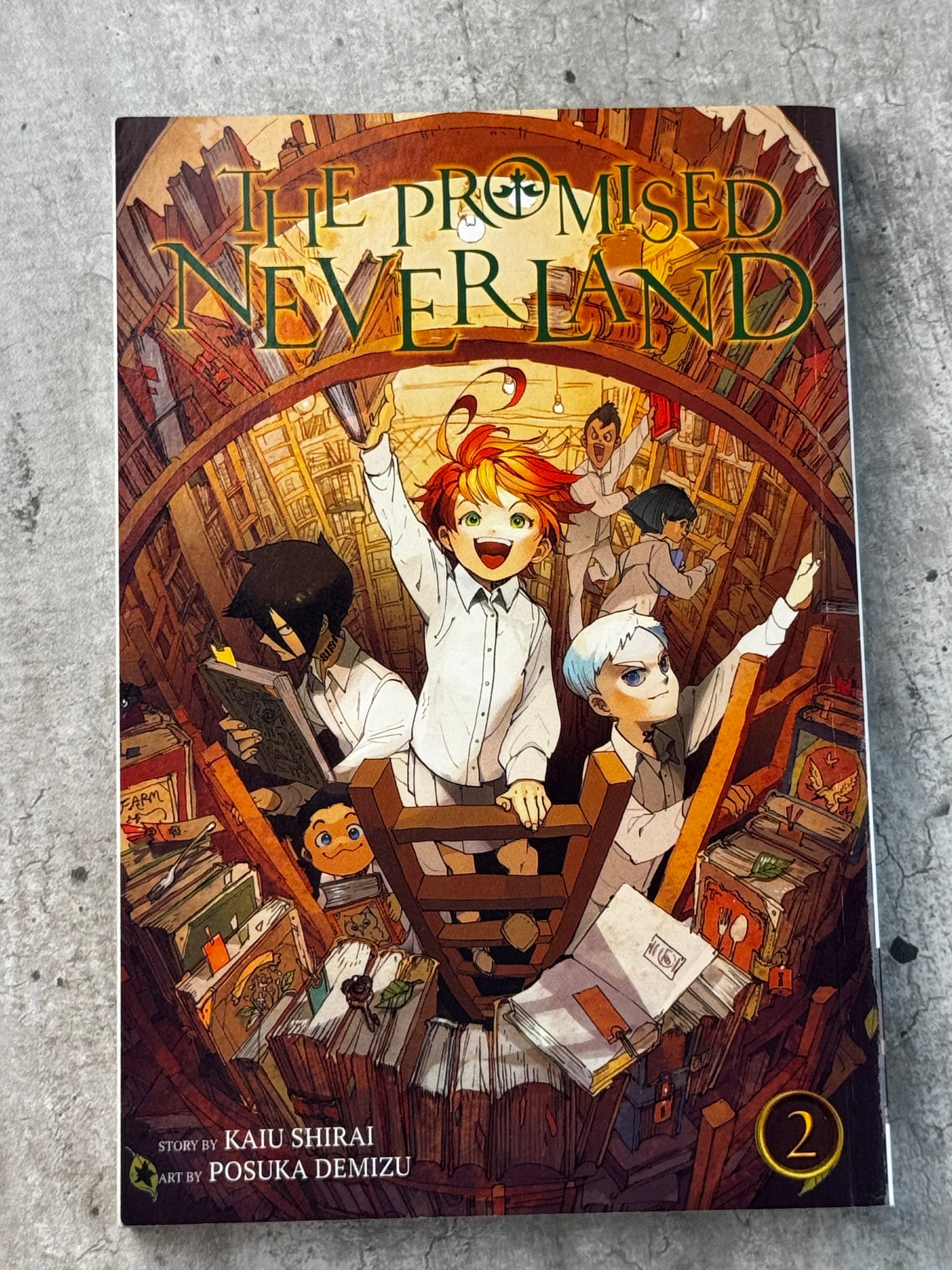 2017 - The Promised Neverland #2 - M - ENG 1