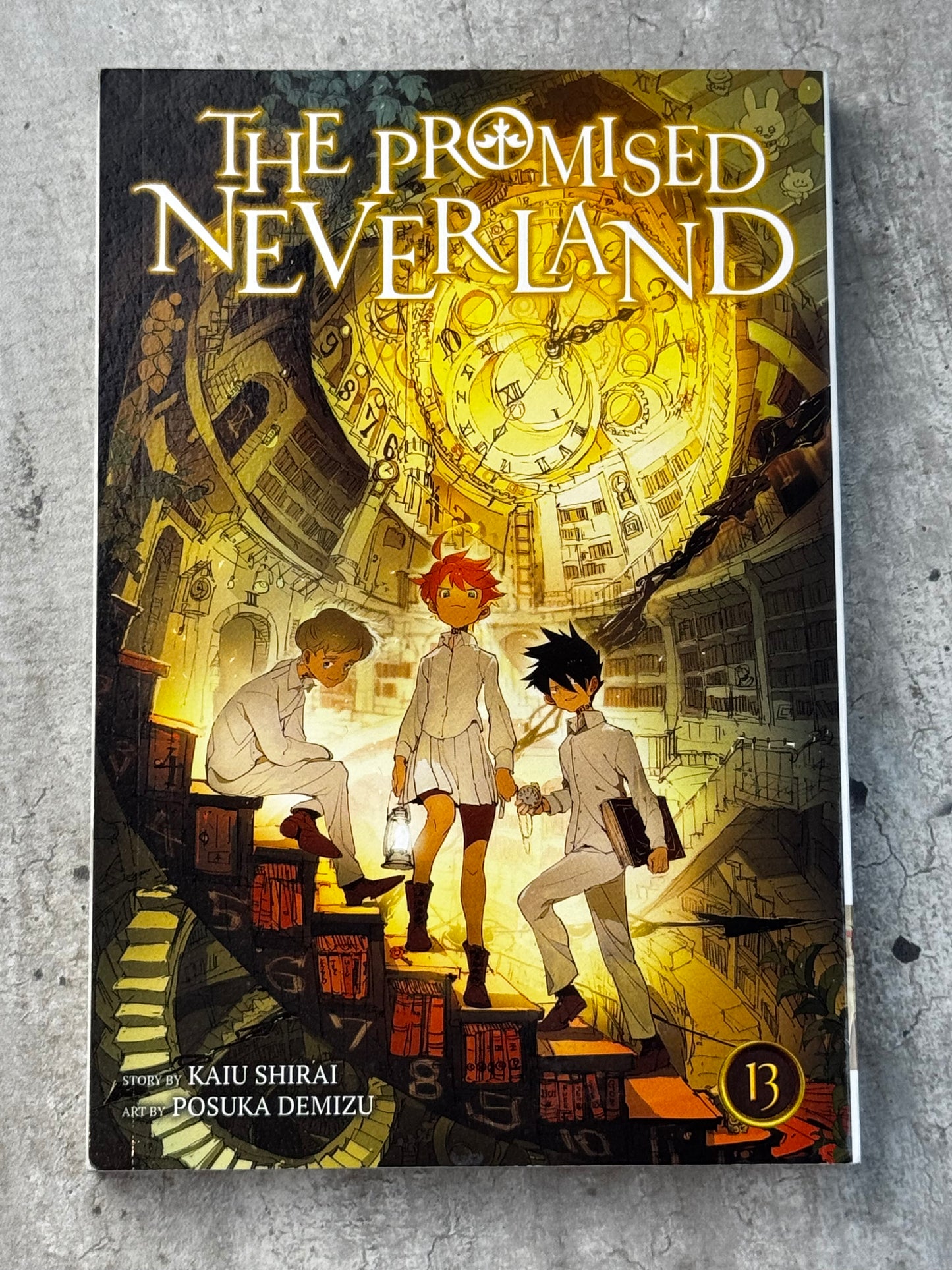 2017 - The Promised Neverland #13 - M - ENG 1