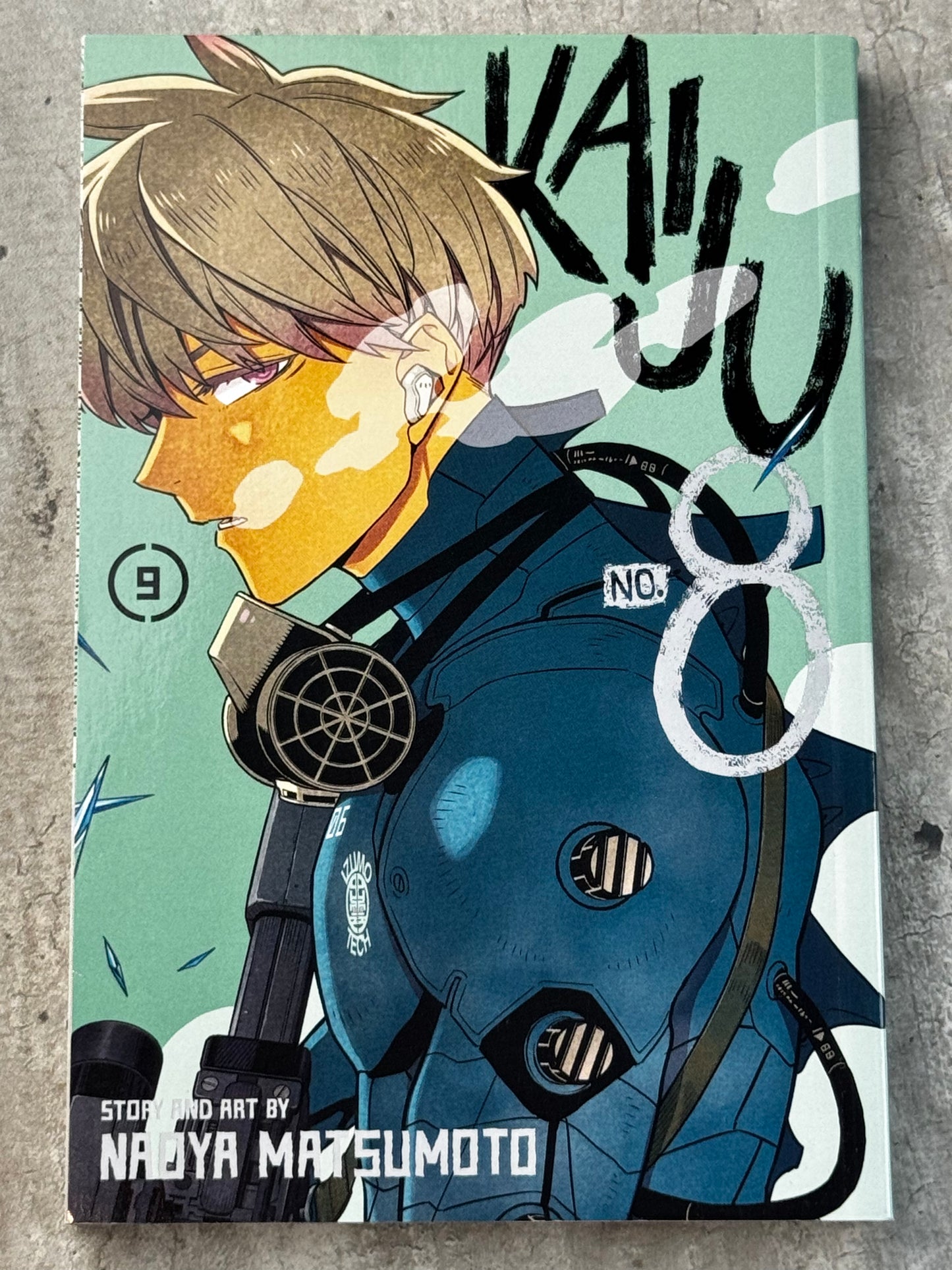 2024 - Kaiju No 8 #9 - M - ENG 1