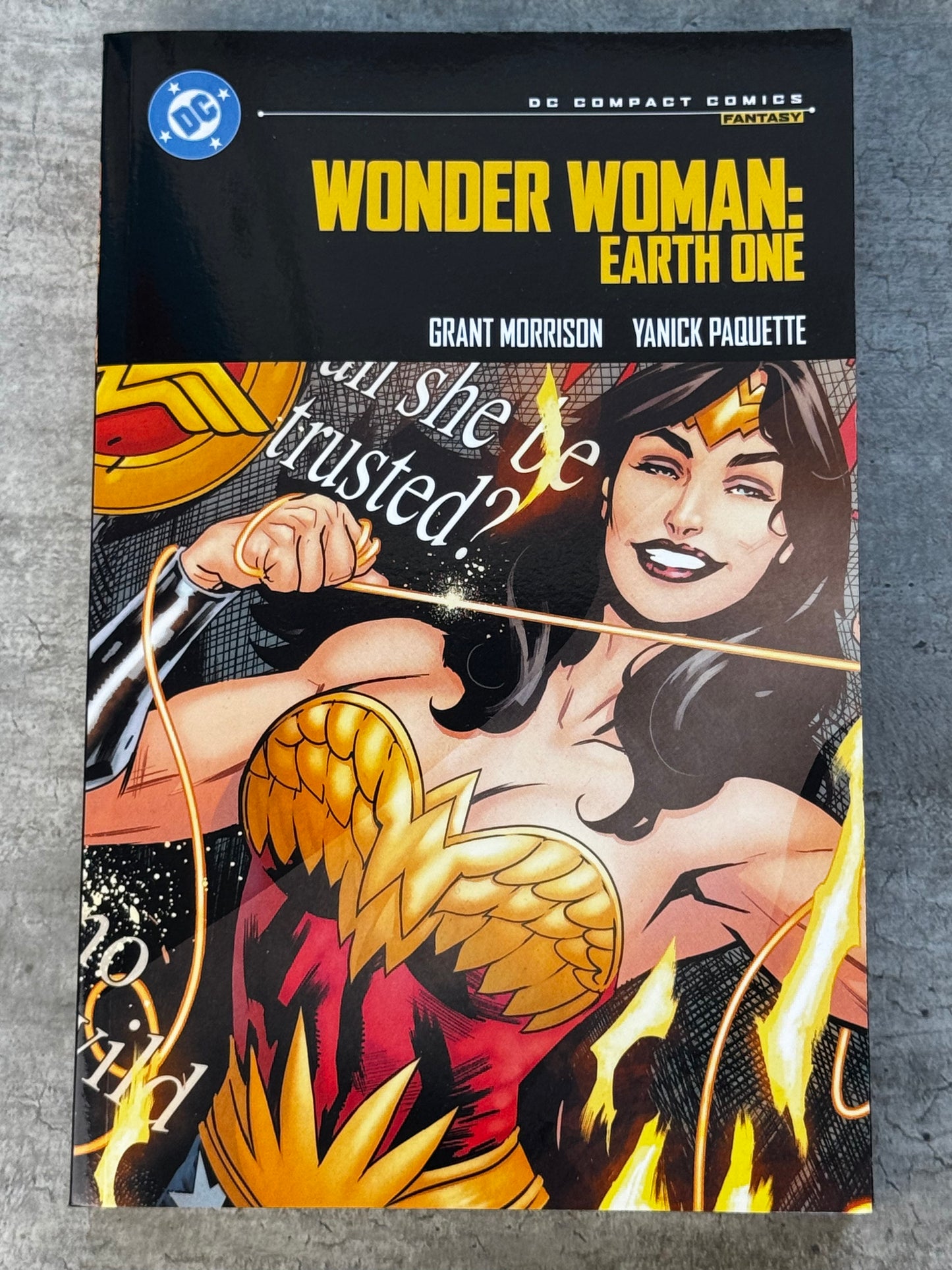 2024 - Wonder Woman: Earth One - Complete Collection TP Var. B - M - ENG 1