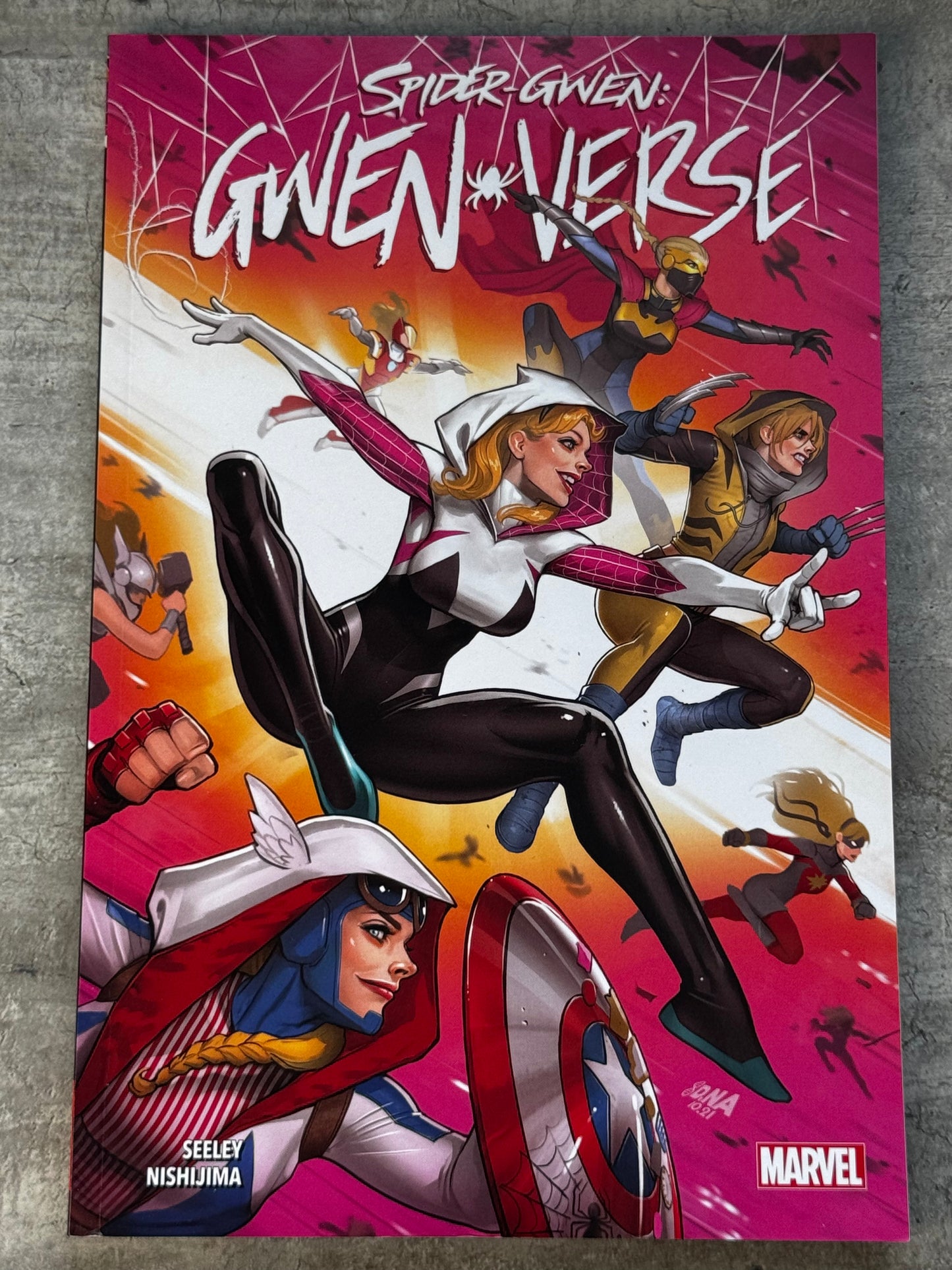 2023 - Spider-Gwen: Gwenverse - M - ENG 1