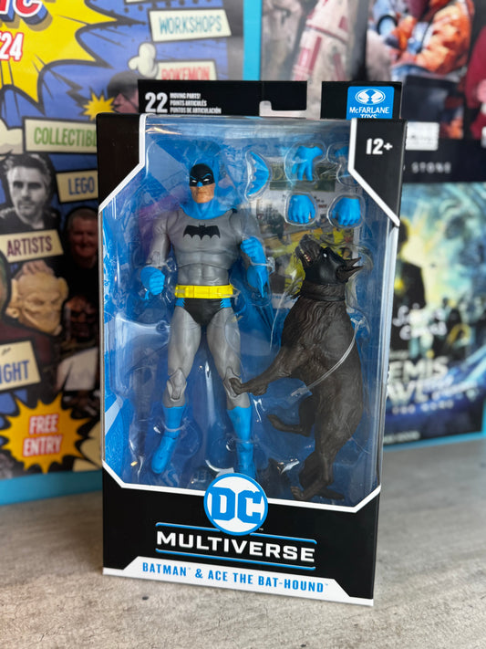 2025 - DC Multiverse 7inch Batman & Ace The Bat Hound - Grey Suit - M 1