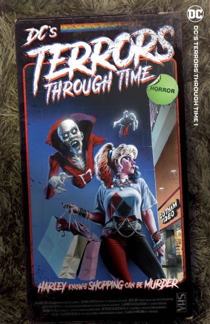 2022 - DC’s Terrors Through Time #1 Var. B - The Longest Night / Trick or Treat / The Pueo Promise / Half-Life / The Midnight Hour / A New Darkness / Blood Lost and Found / The Haunting of Wayne Manor - M - ENG - PRE-ORDER 1
