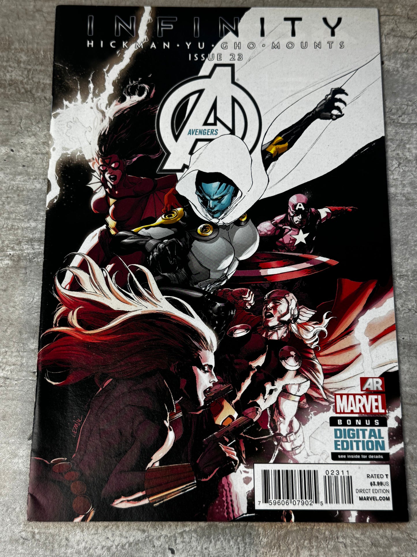 2013 - Marvel Comics - The Avengers, Vol. 5 #23 Var. A - VF/NM - ENG 1