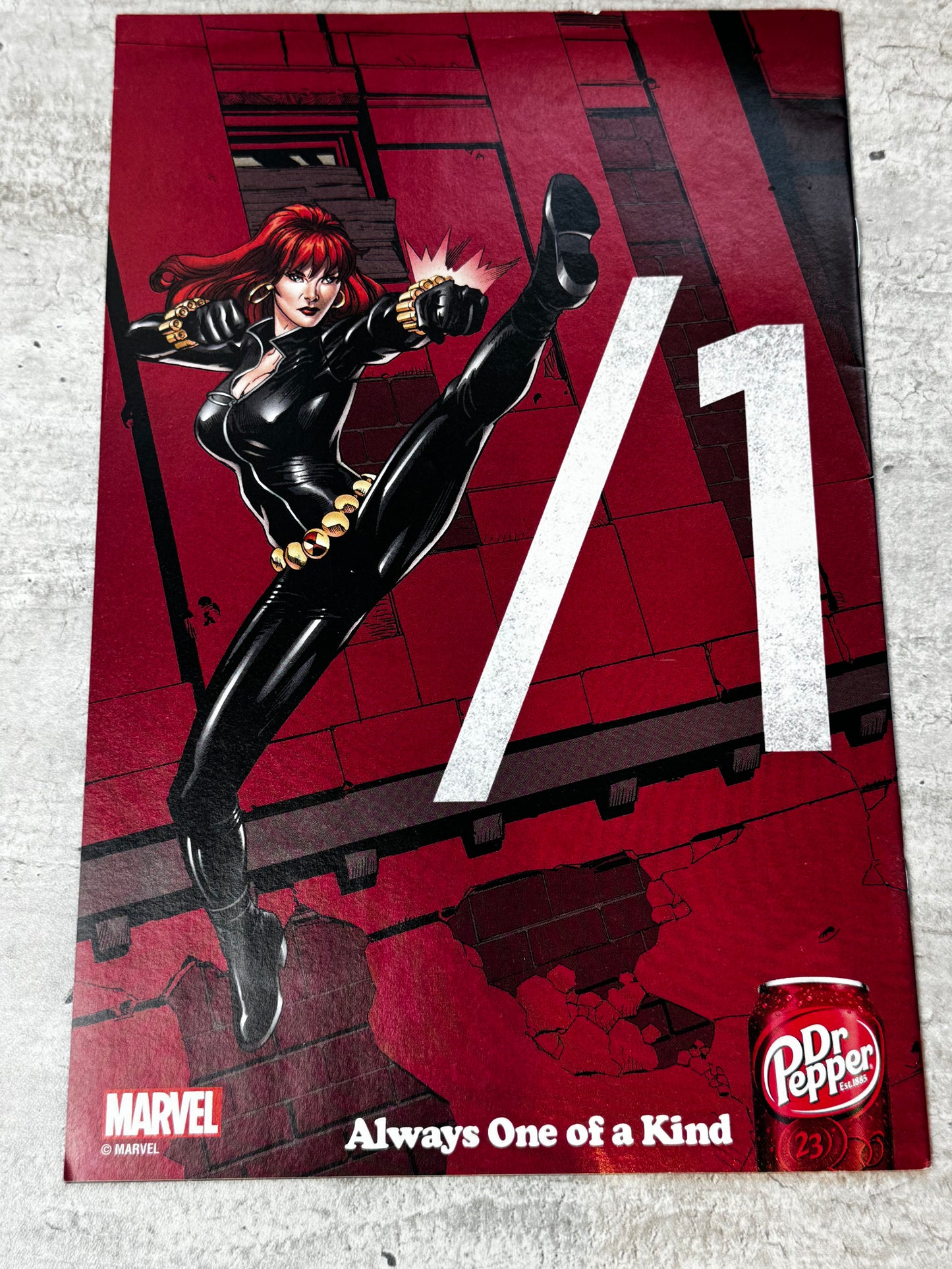 2014 - Marvel Comics - Avengers World #1 - Trouble Map - Var. A - NM- - ENG 2