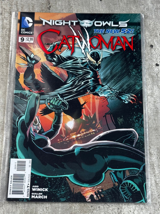 2012 - Catwoman, Vol. 4 #9 - Mirrors Come In All Sizes - NM- - ENG 1