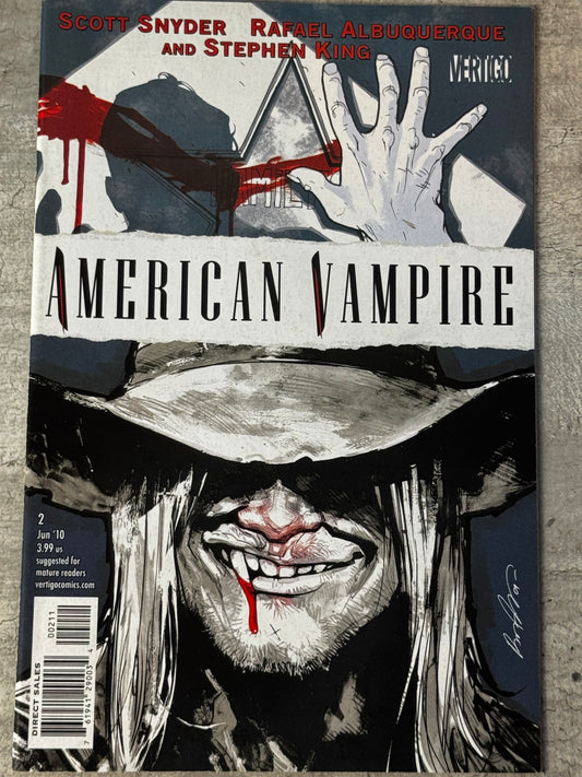 2010 - American Vampire #2 Var. A - Morning Star / Deep Water - NM - ENG 1