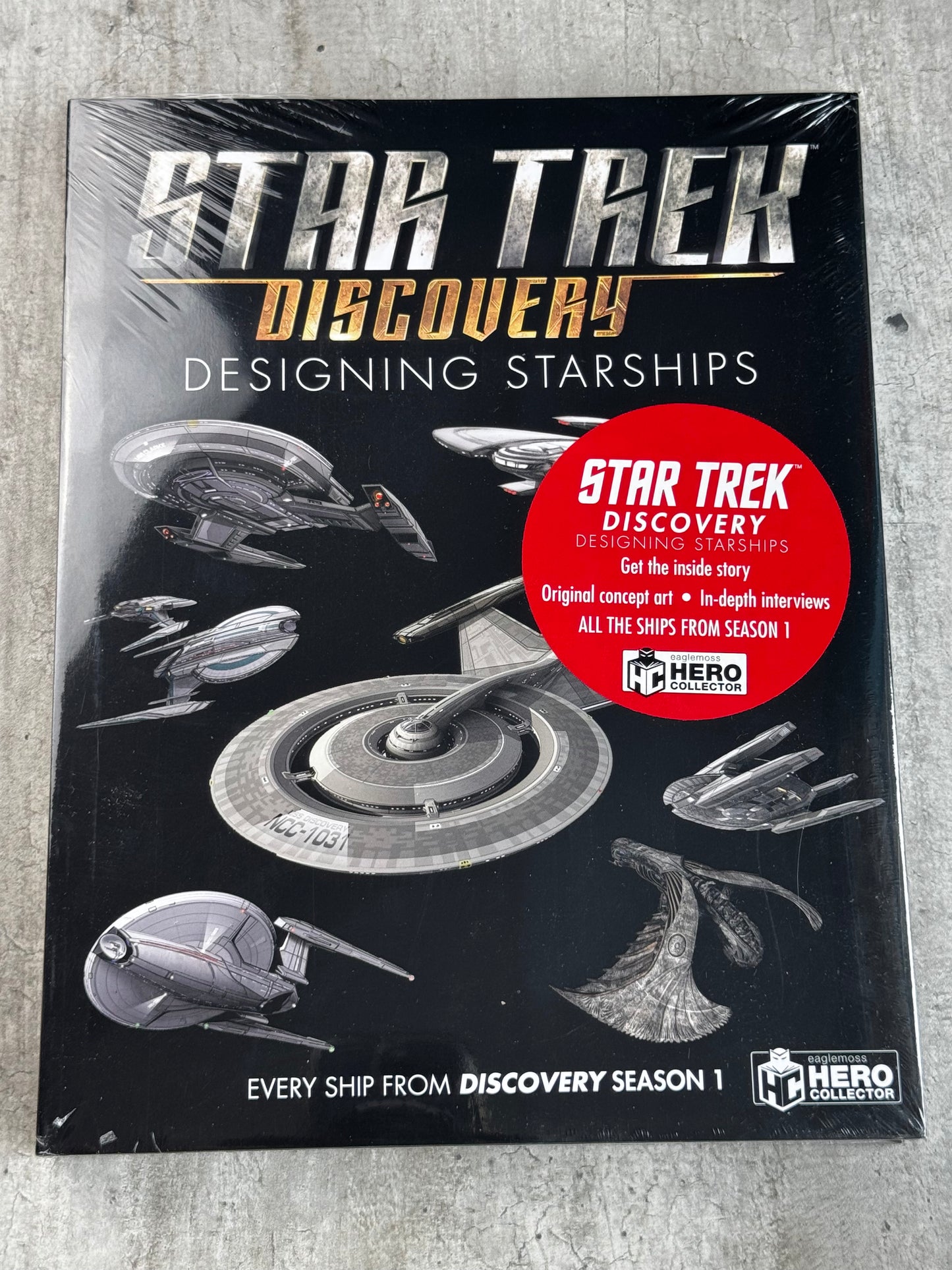 2019 - Star Trek Discovery #1 - Designing Starships - M - ENG 1