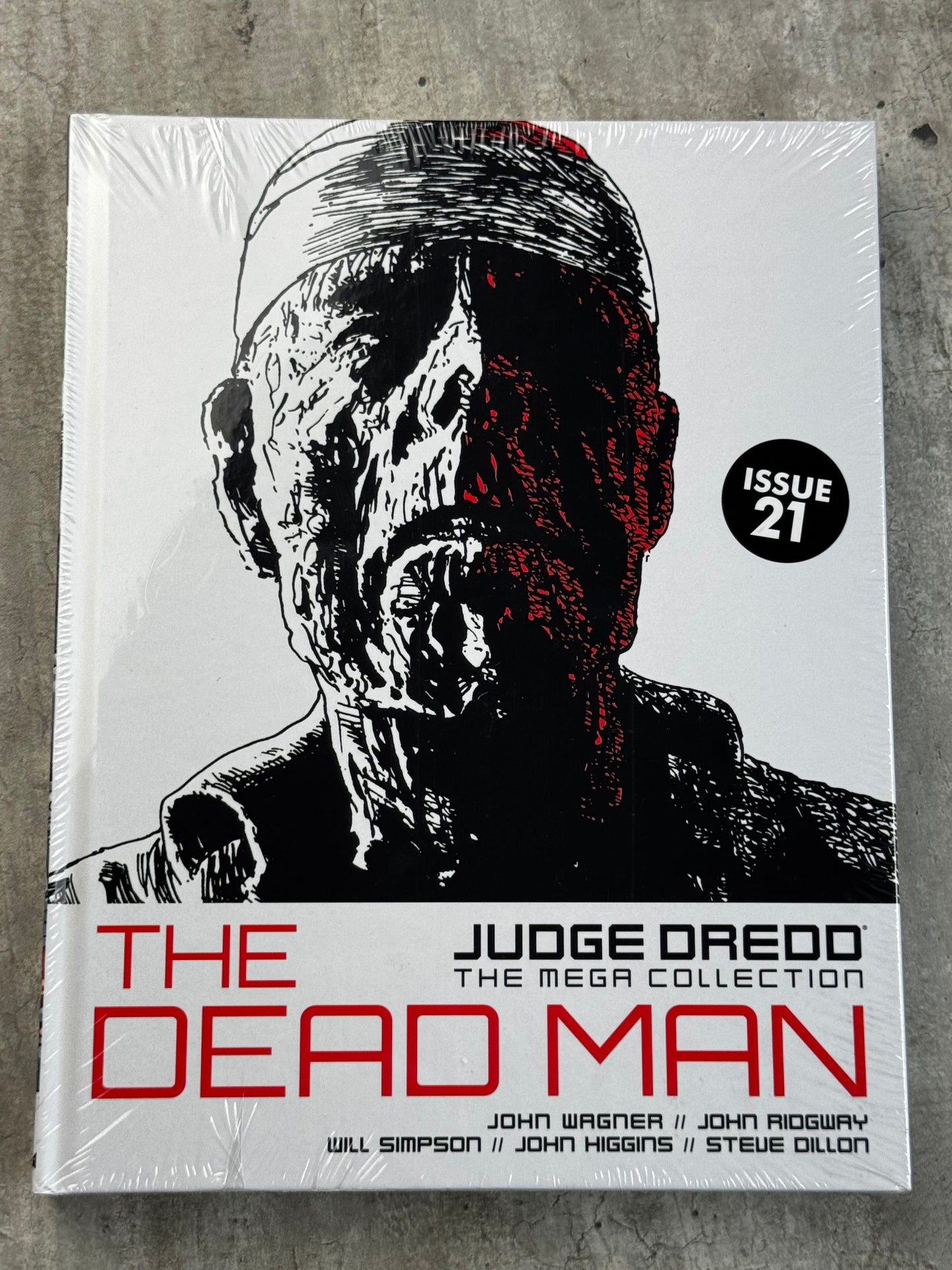 2015 - Judge Dredd: The Mega Collection #21 - The Dead Man - M - ENG 1