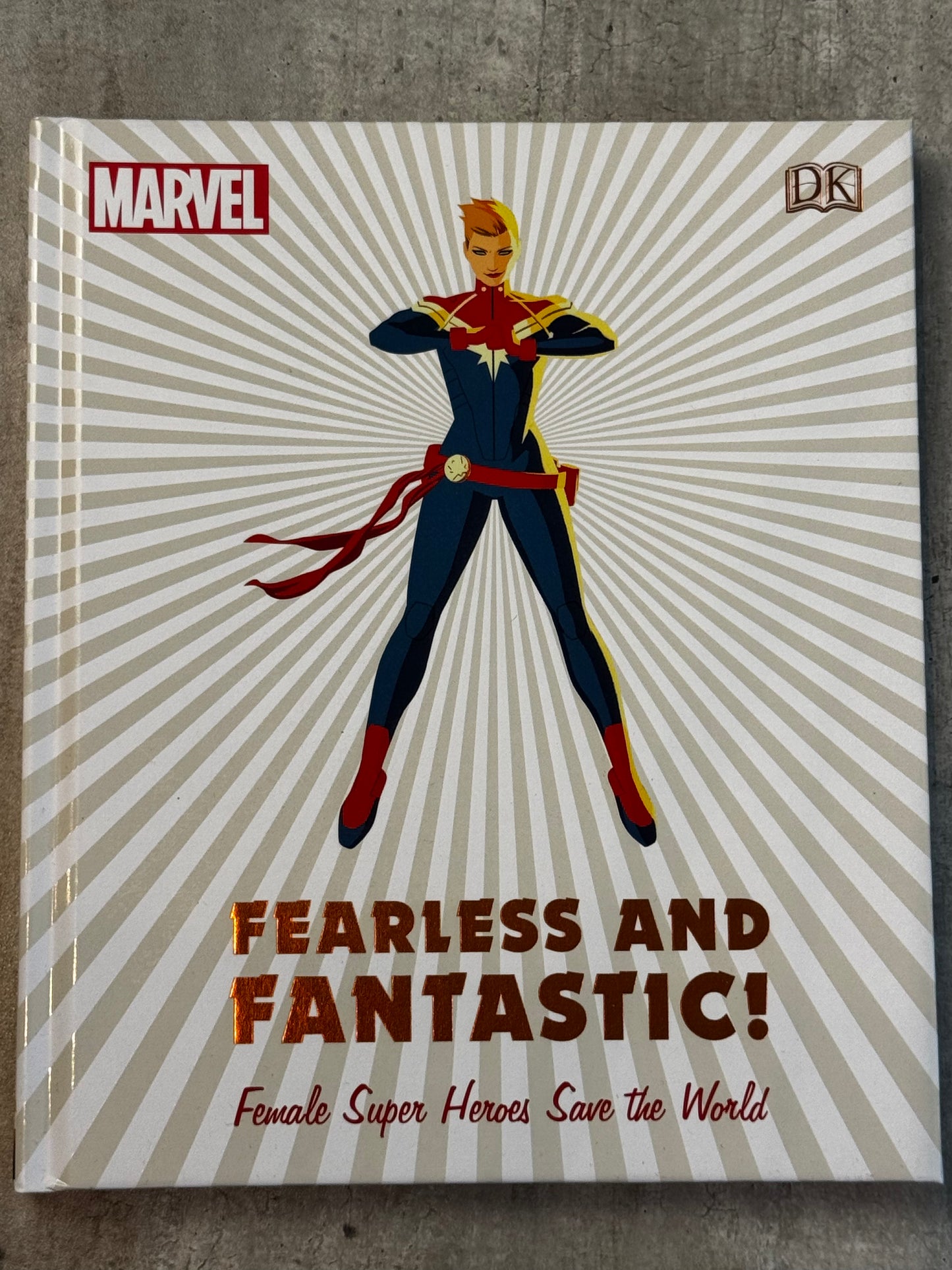 2018 - Marvel Female Super Heroes Save The World - M - ENG 1