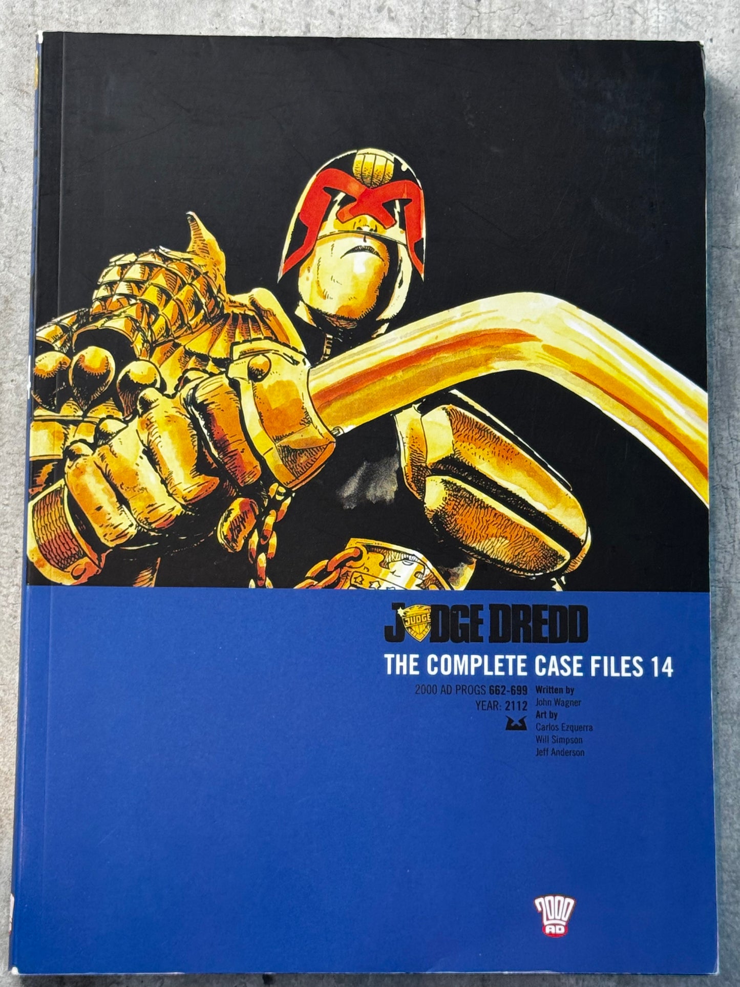 2017 - Judge Dredd: The Complete Case Files #14 - NM- - ENG 1