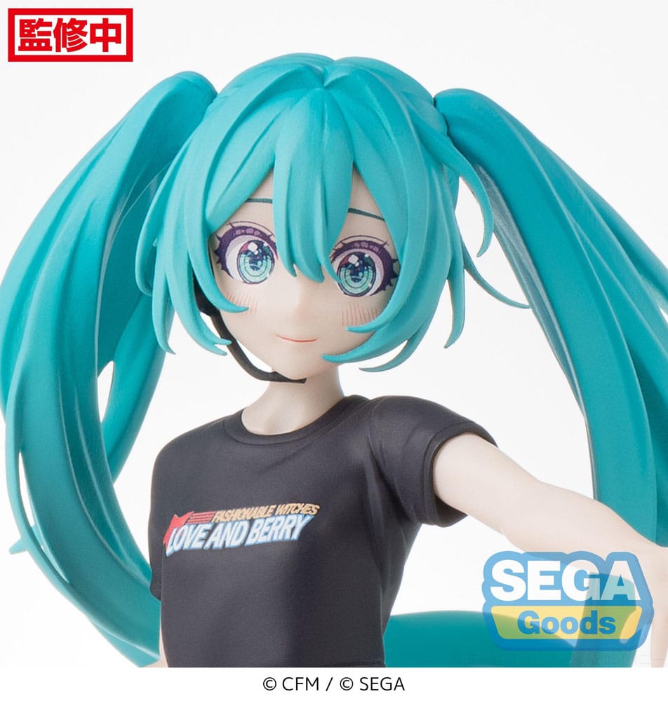 Hatsune Miku x Love and Berry Dress Up and Dance! PVC Statue Ver. 17 cm - M 3