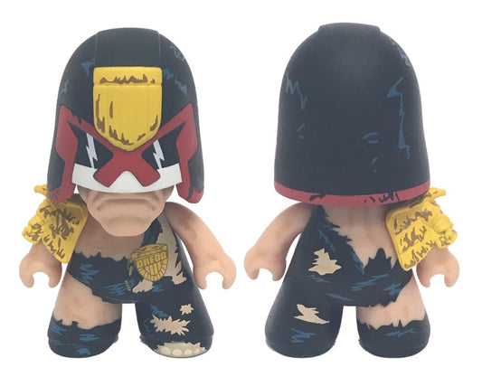 2000AD Titans Judge Dredd 4.5in Vinyl Figurine - Cursed Earth - M 1