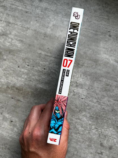 One-Punch Man Vol. 07 - Yusuke Murata - Libro de manga (en inglés)