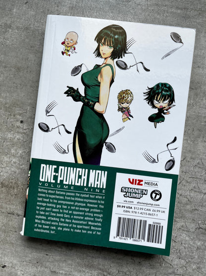 One-Punch Man Vol. 09 - Yusuke Murata - Libro de manga (en inglés)