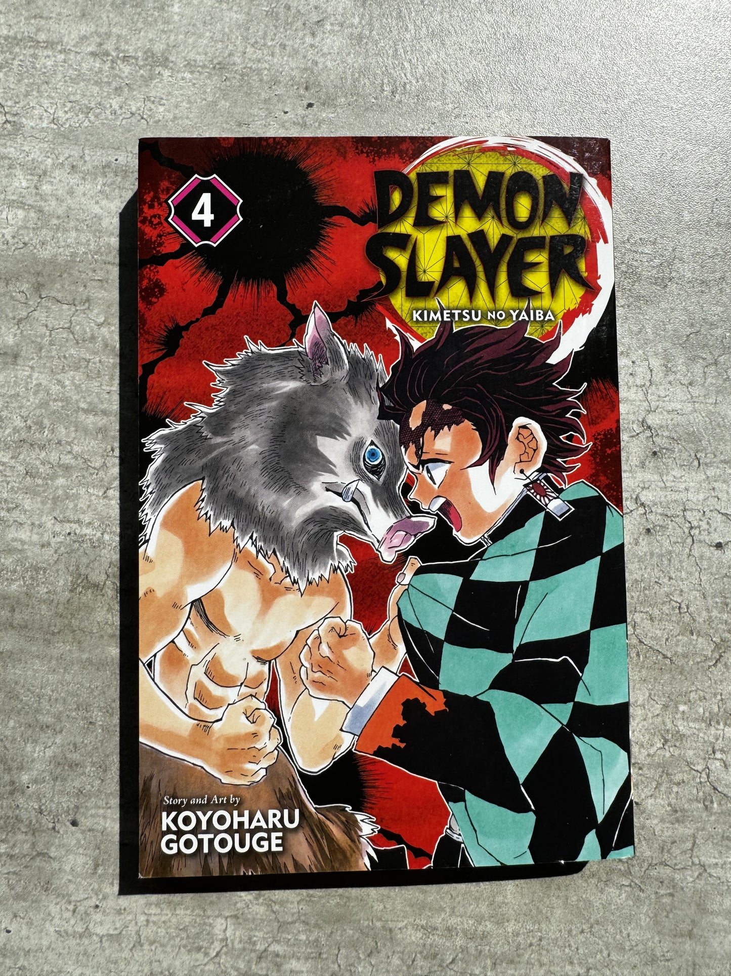 Demon Slayer Vol.4 - Koyoharu Gotouge - (Inglés) Libro Manga