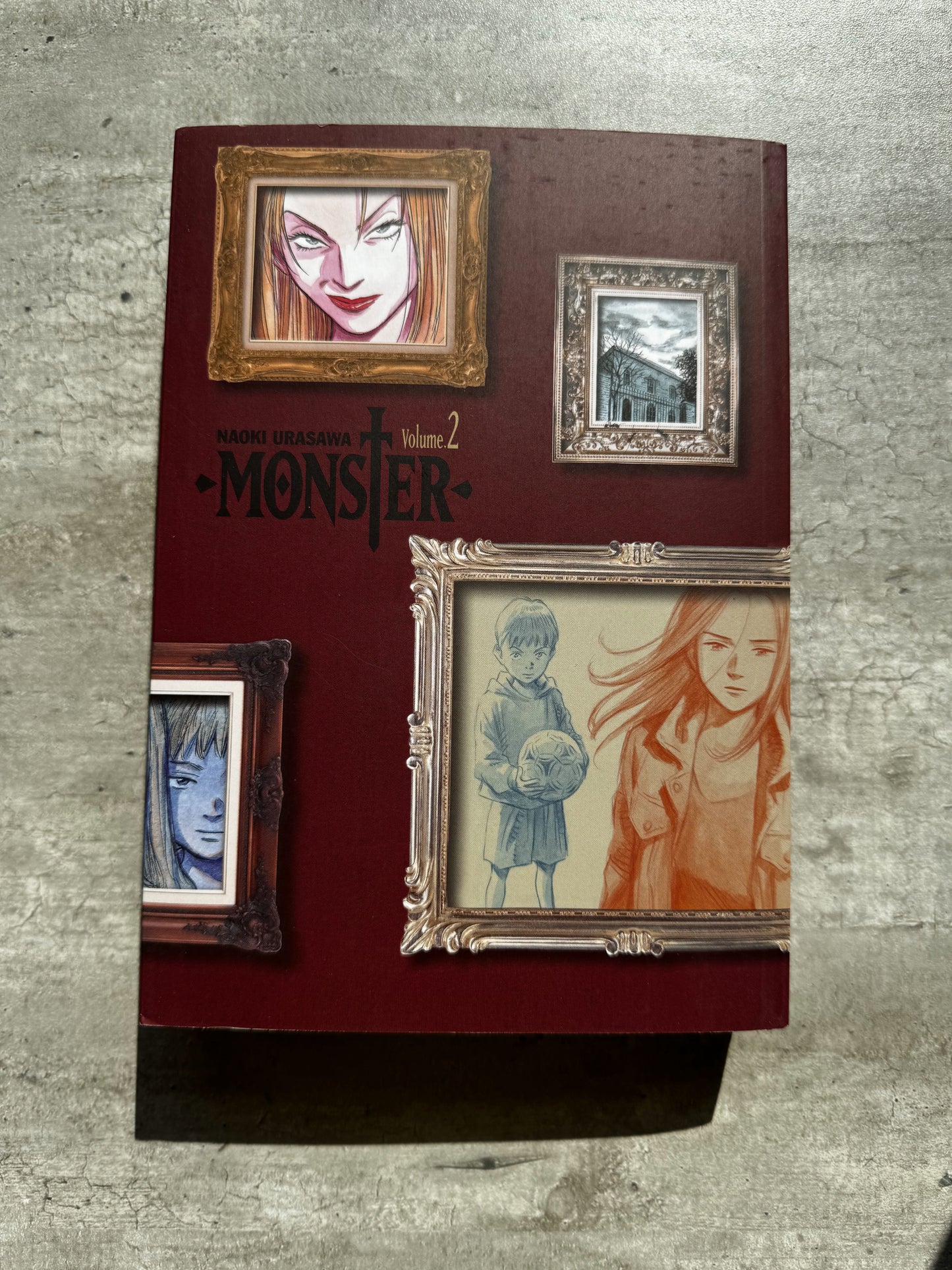 Monster Vol. 2 - Naoki Urasawa - Libro de manga (en inglés)