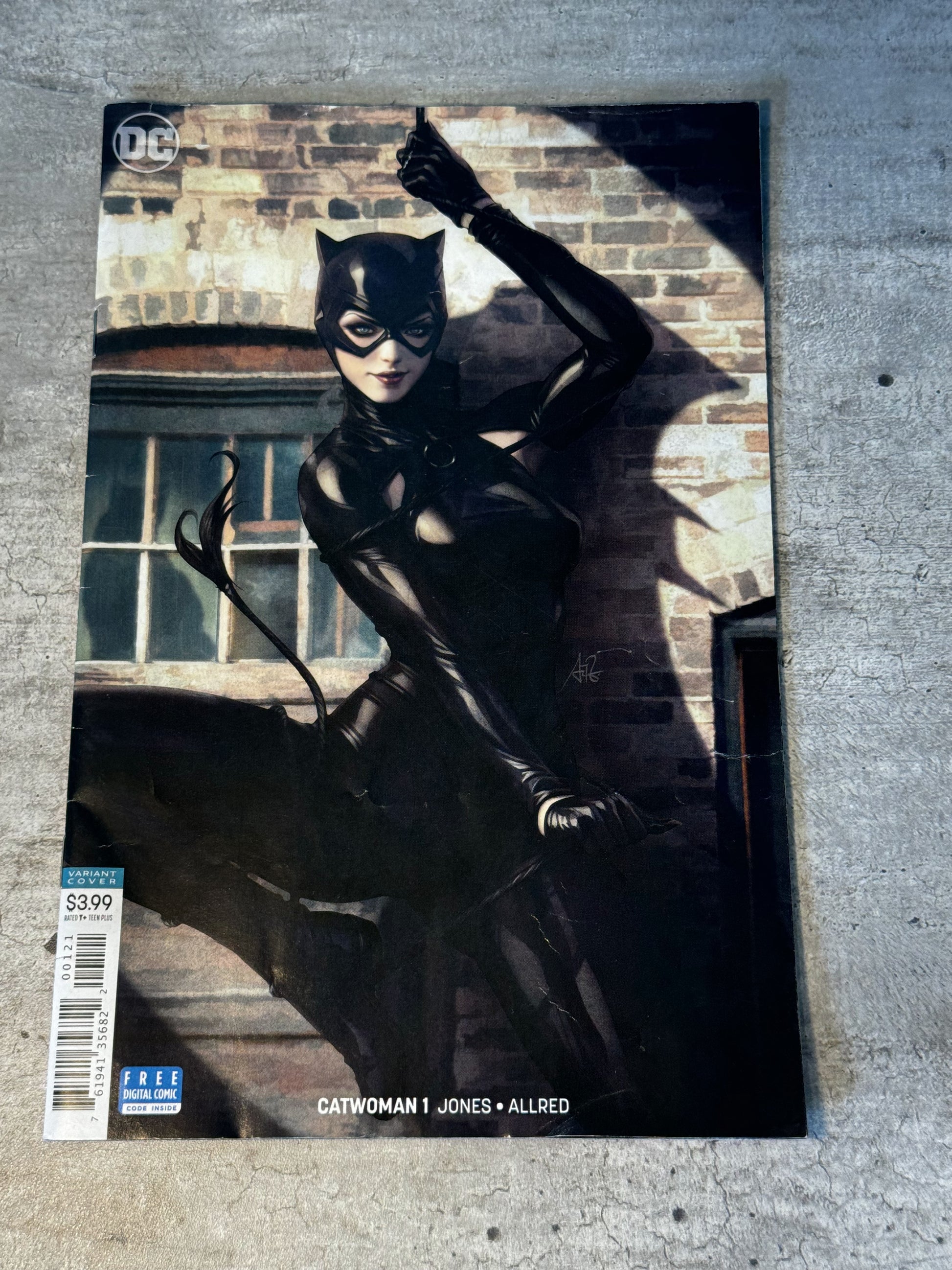 2018 - DC Comics - Catwoman, Vol. 5 #1 - VF+ - English 1