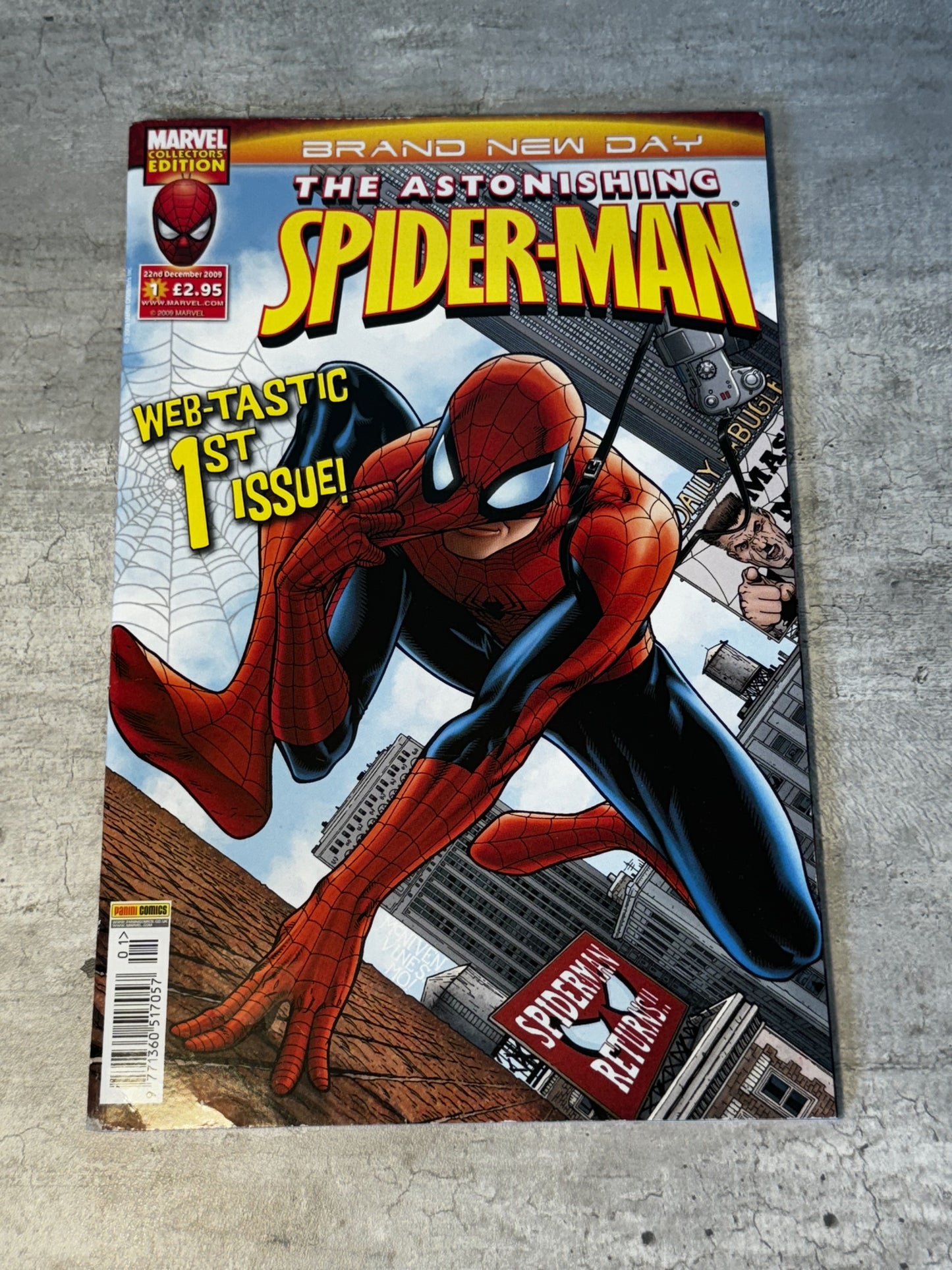 2009 - Panini - The Astonishing Spider-Man, Vol. 3 [UK] #1 - NM- - English 1