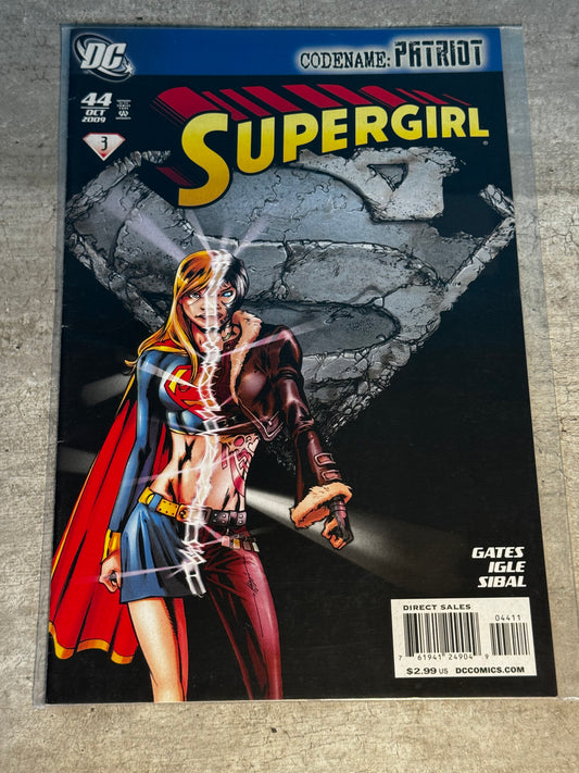 2009 - DC Comics - Supergirl, Vol. 5 #44 Var. A - NM - Eng 1