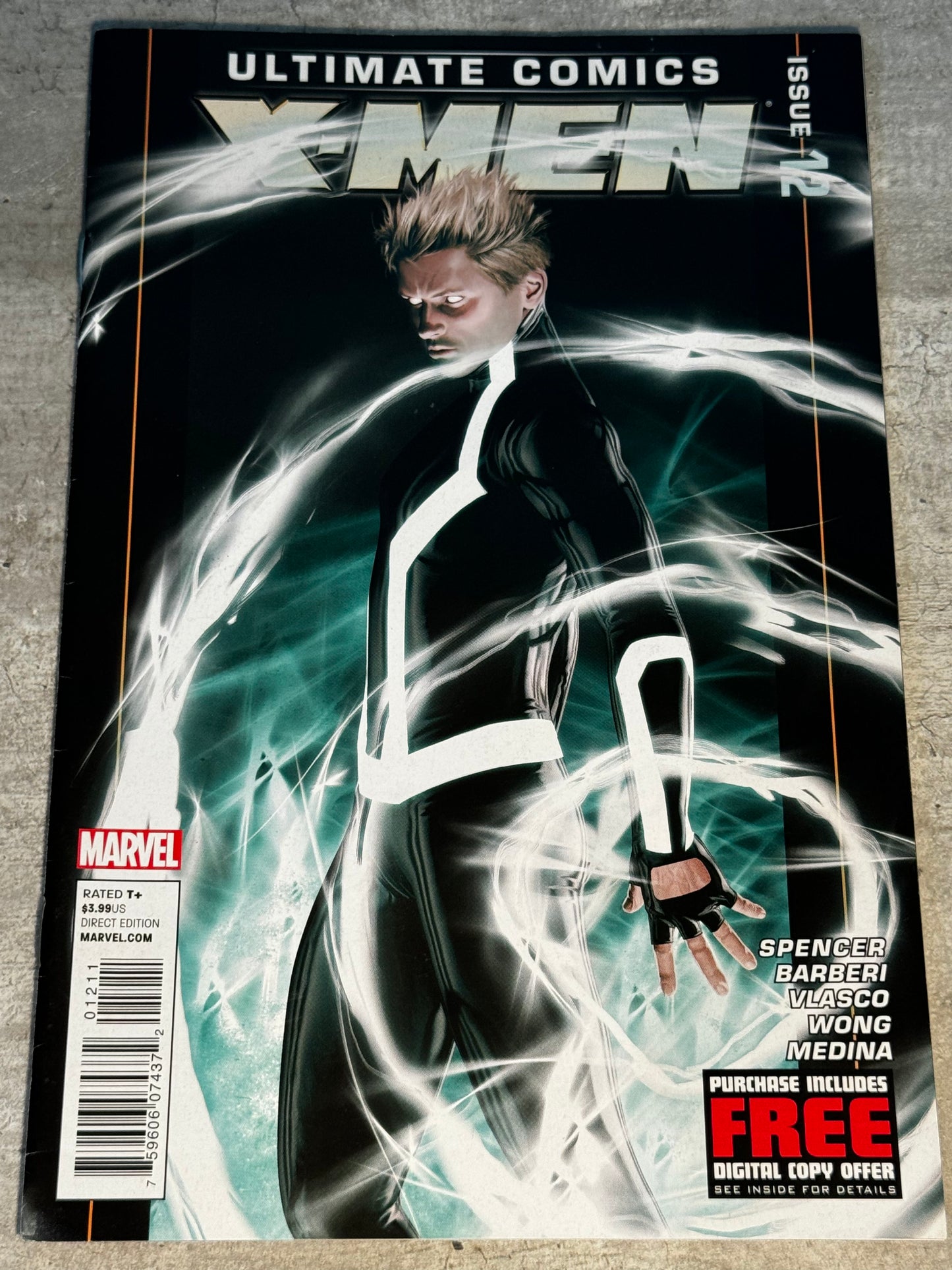 2012 - Marvel Comics - Ultimate Comics X-Men #12 - NM- - Eng 1