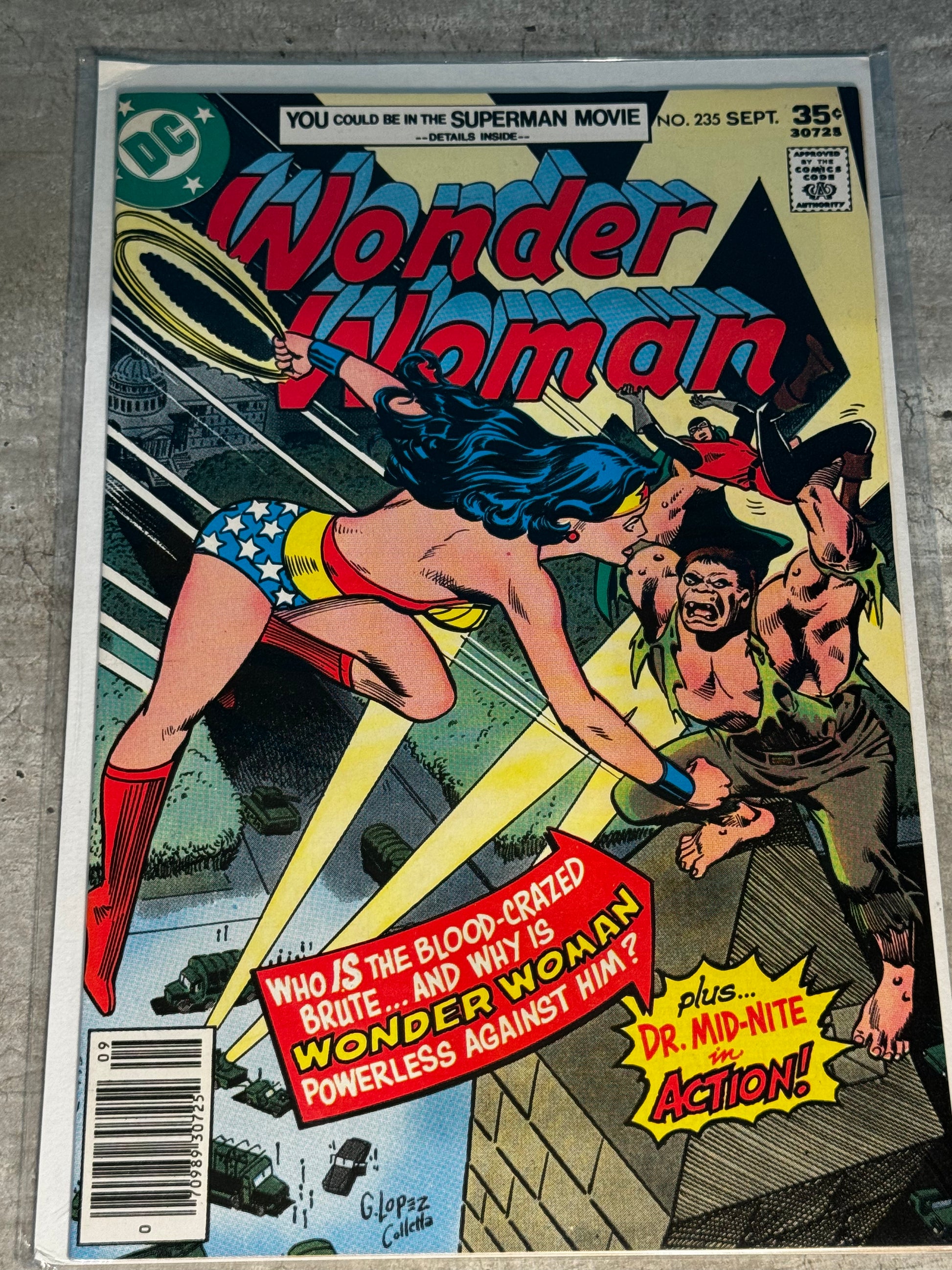 1977 - DC Comics - Wonder Woman, Vol. 1 #235 - VF+ - English 1