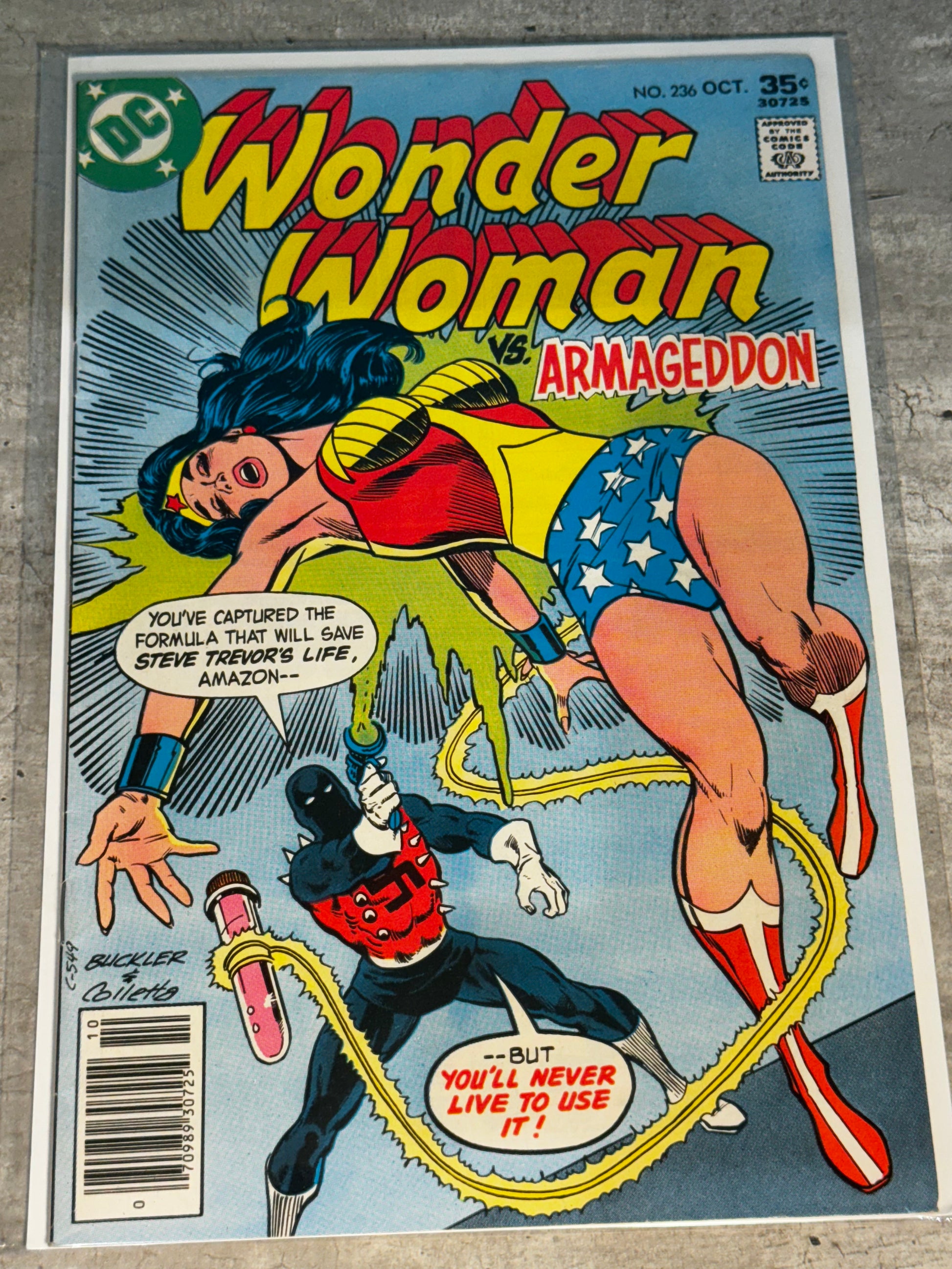 1977 - DC Comics - Wonder Woman, Vol. 1 #236 - VF+ - English 1