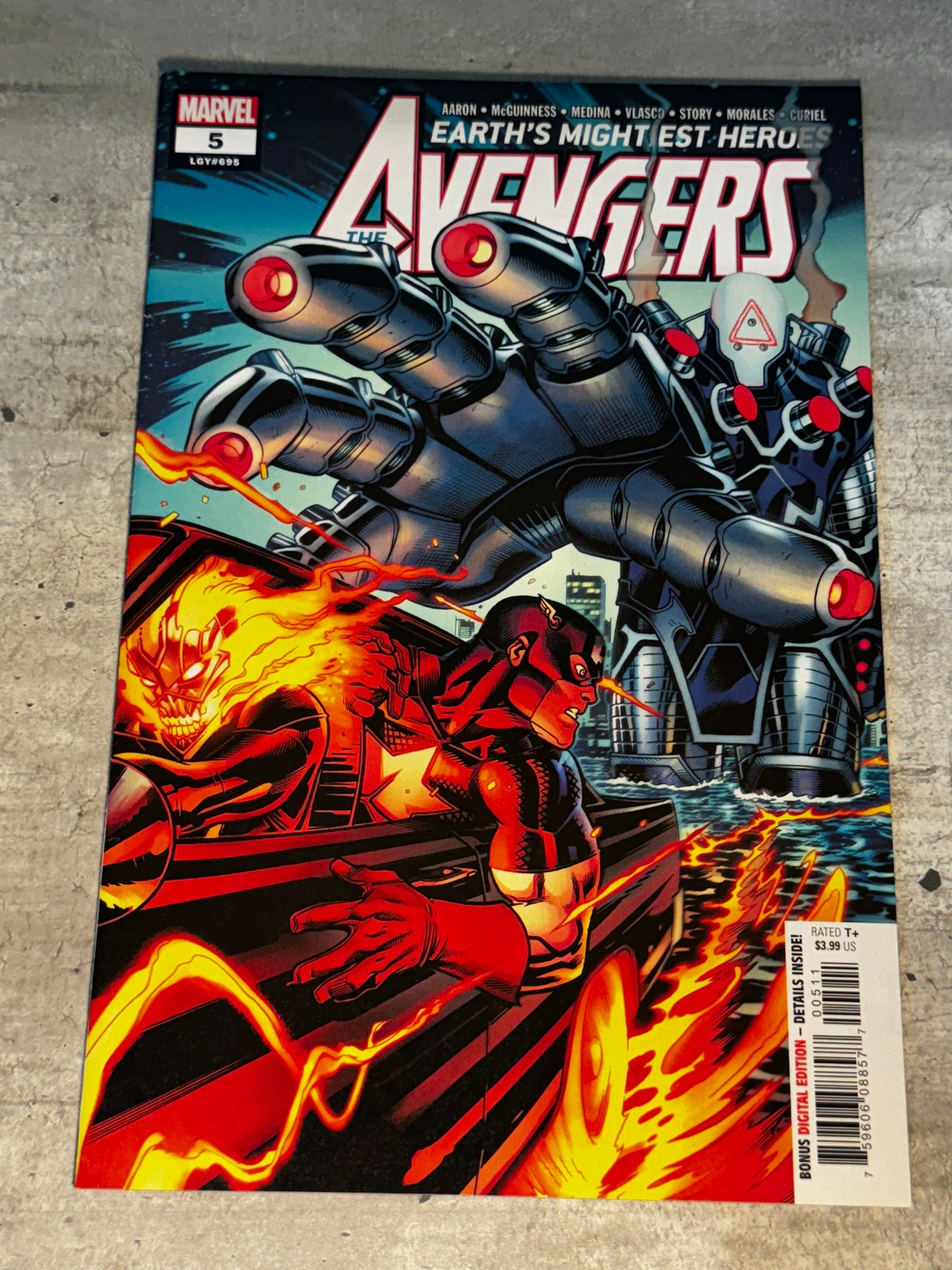 2018 - Marvel Comics - The Avengers, Vol. 8 #5 - NM+ - English 1