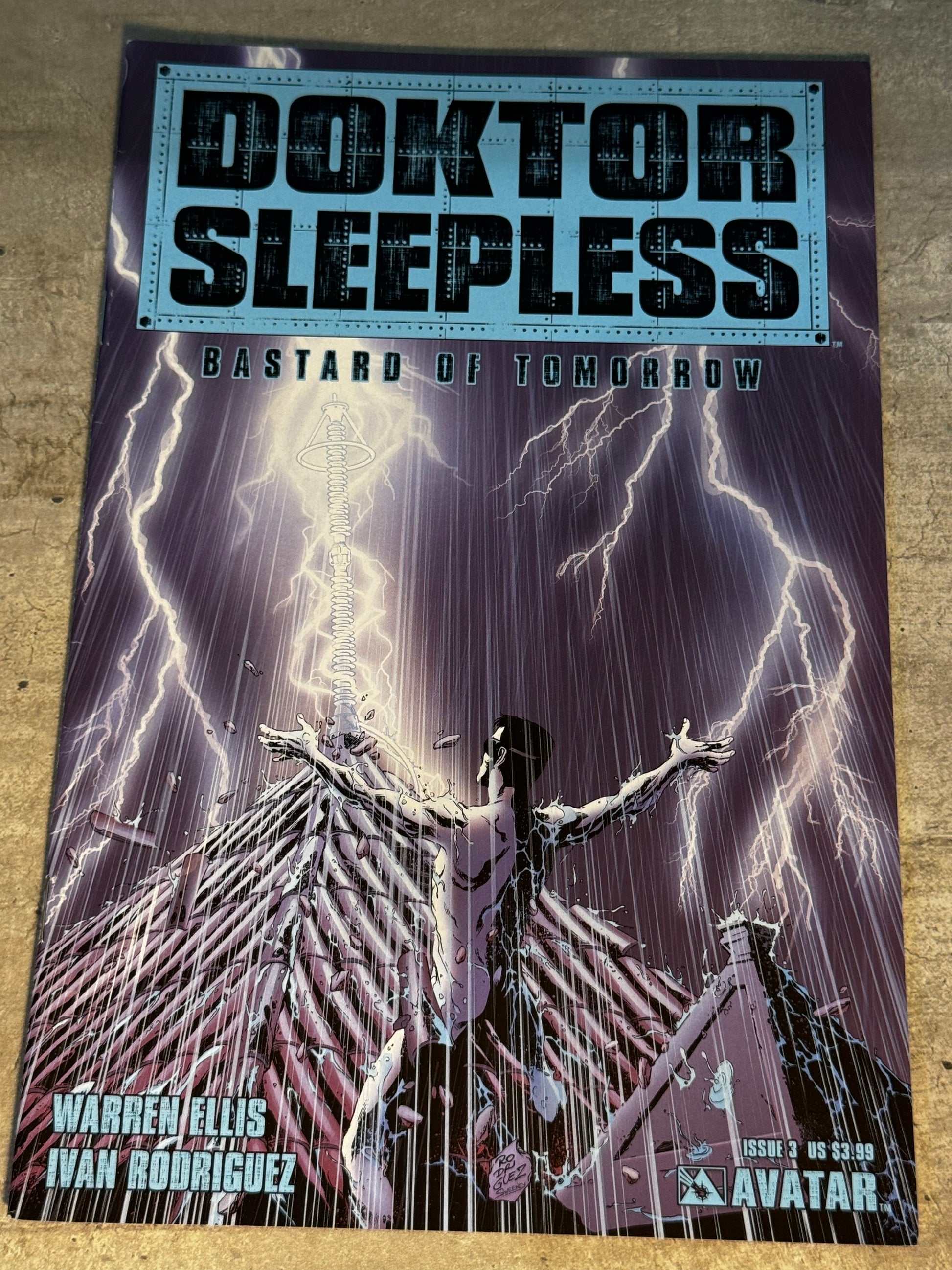 2007 - Avatar Press - Doktor Sleepless #3 - NM - English 1