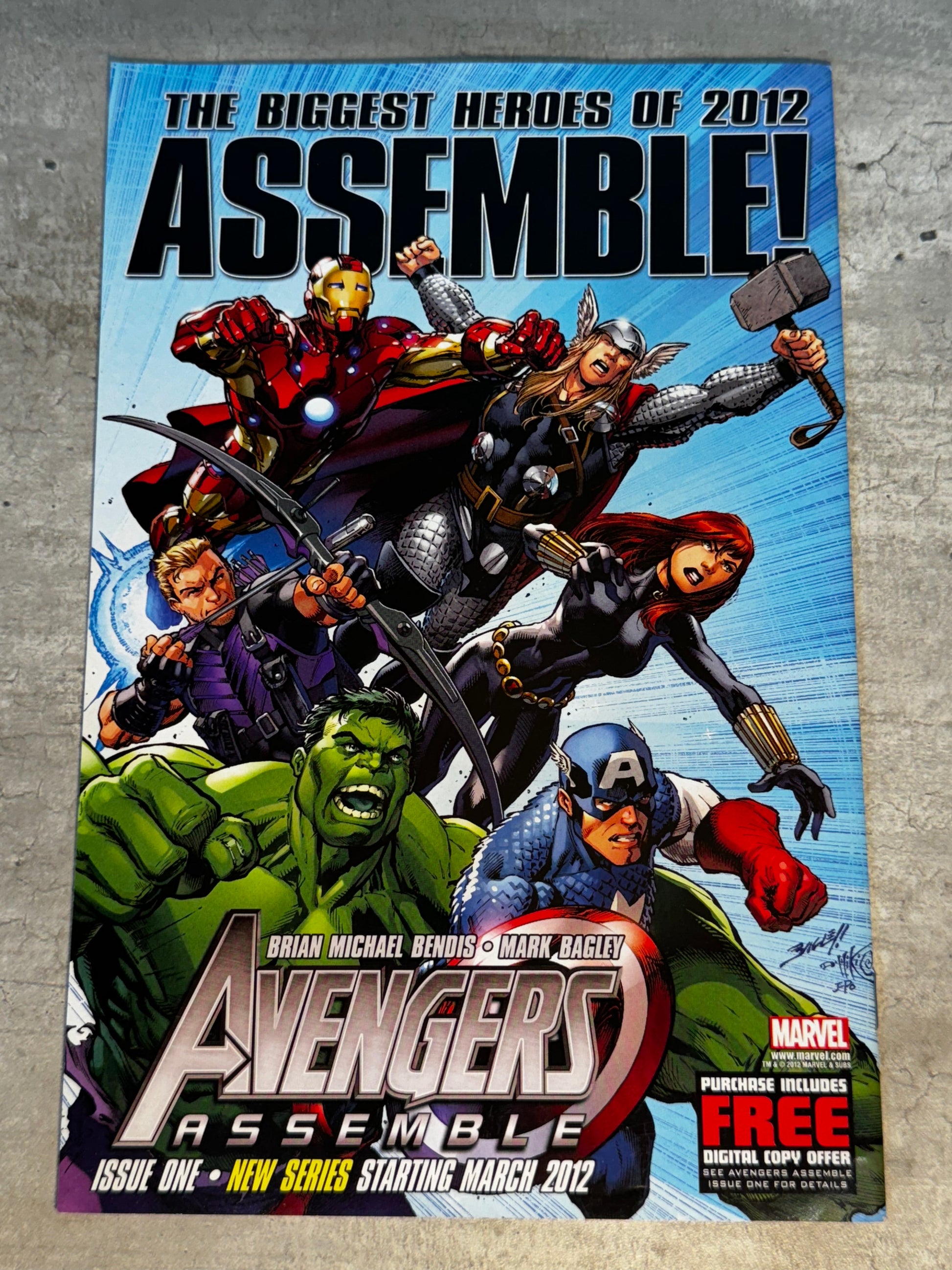 2012 - Marvel Comics - The Avengers, Vol. 4 #22 - NM - English 2