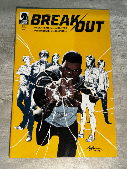 2022 - Dark Horse Comics - Break Out #1 - NM - English 1