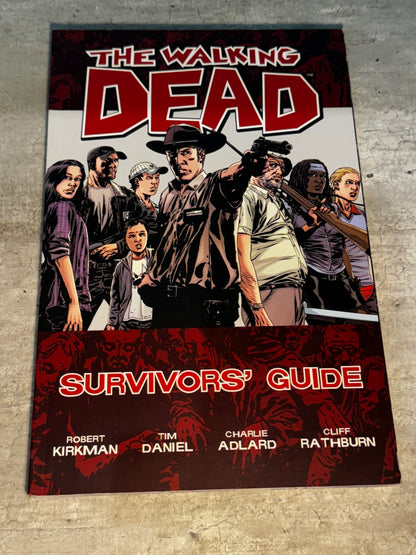 2011 - Image Comics - The Walking Dead: Survivors Guide # - NM- - English 1