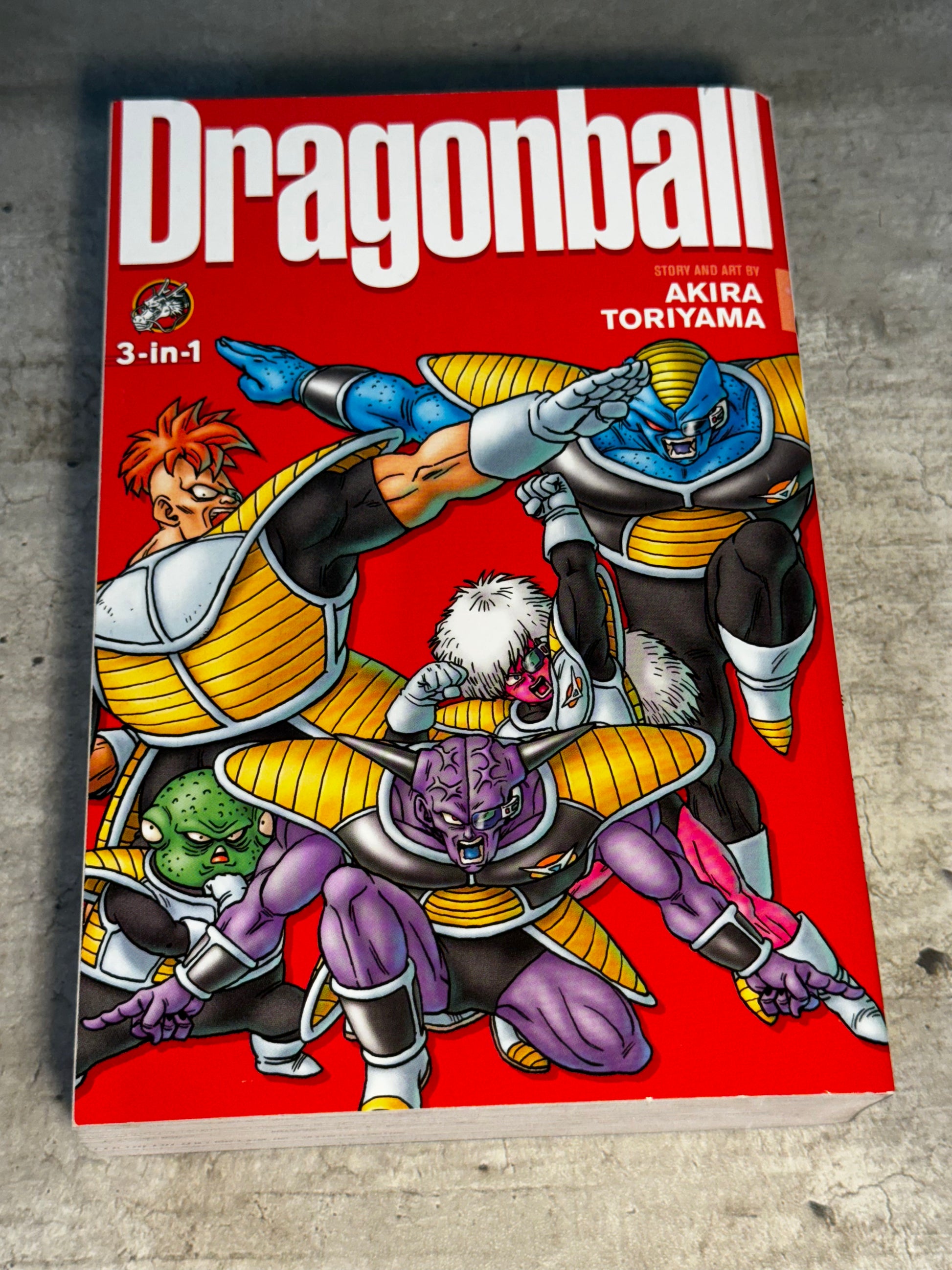 2015 - Viz Comics - Dragon Ball 3-in-1 #8 - NM/M - English 1