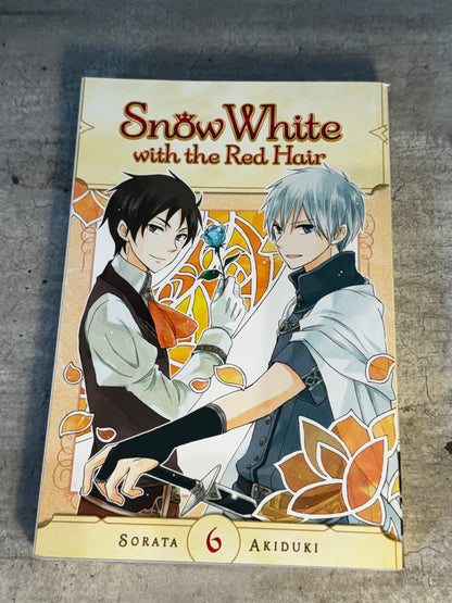 2020 - Viz Comics - Snow White with the Red Hair #6 - NM- - English 1