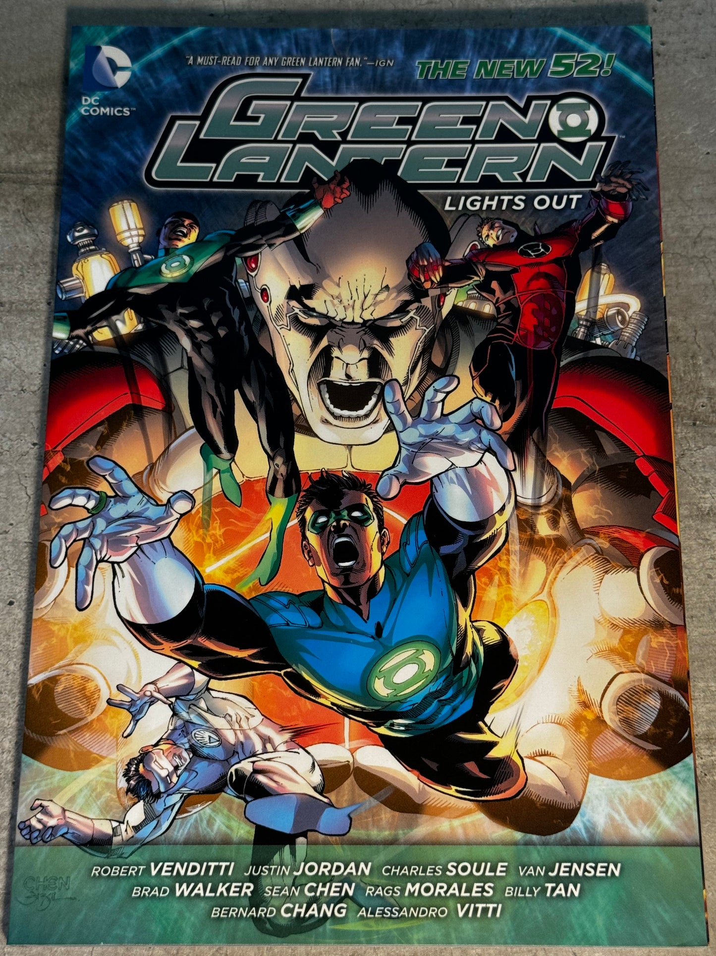 2014 - DC Comics - Green Lantern: Lights Out HC / TP # Var. HC - M - Eng 1