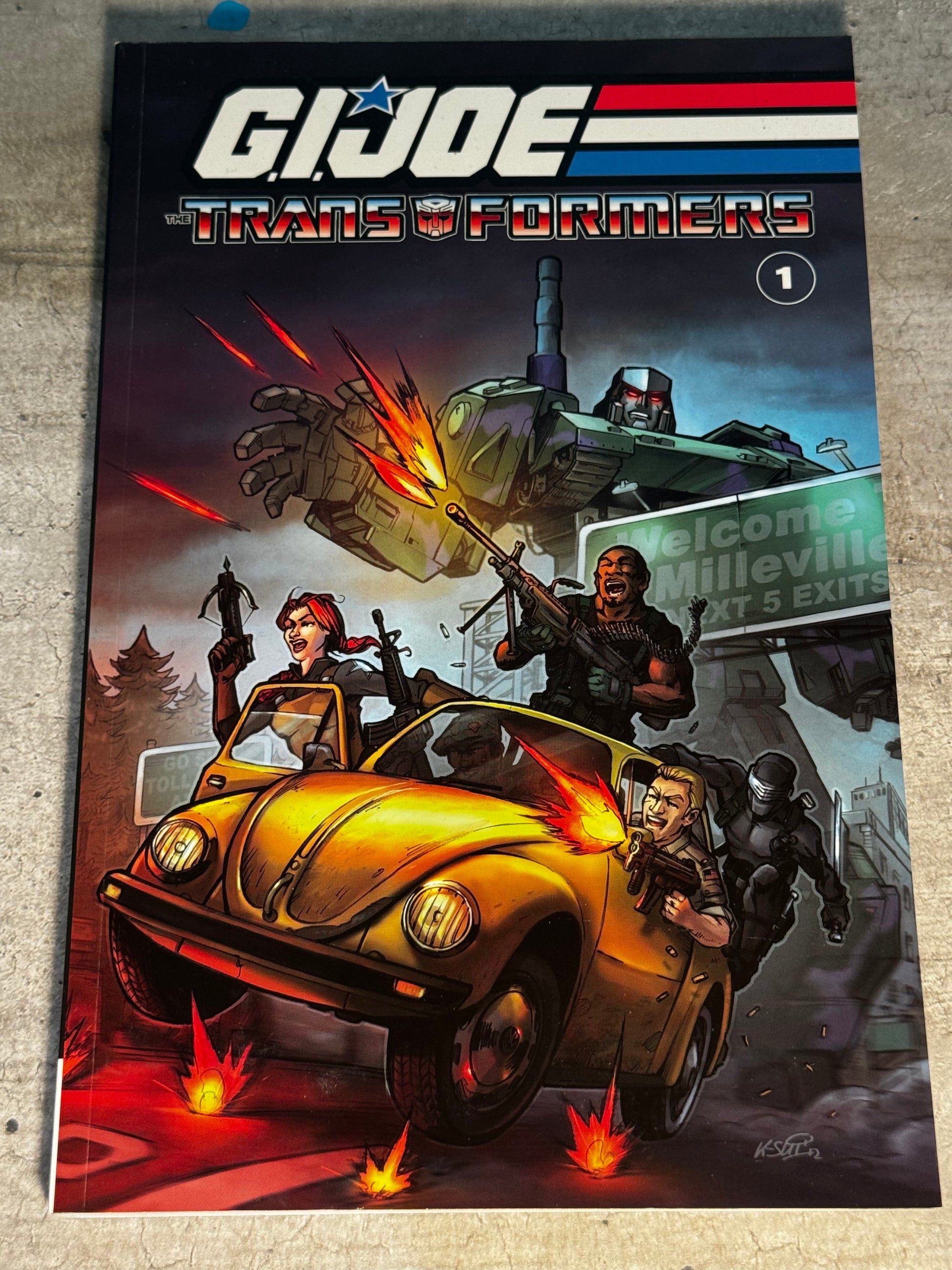 2012 - IDW Publishing - G.I. Joe / Transformers TP #1 - M - Eng 1