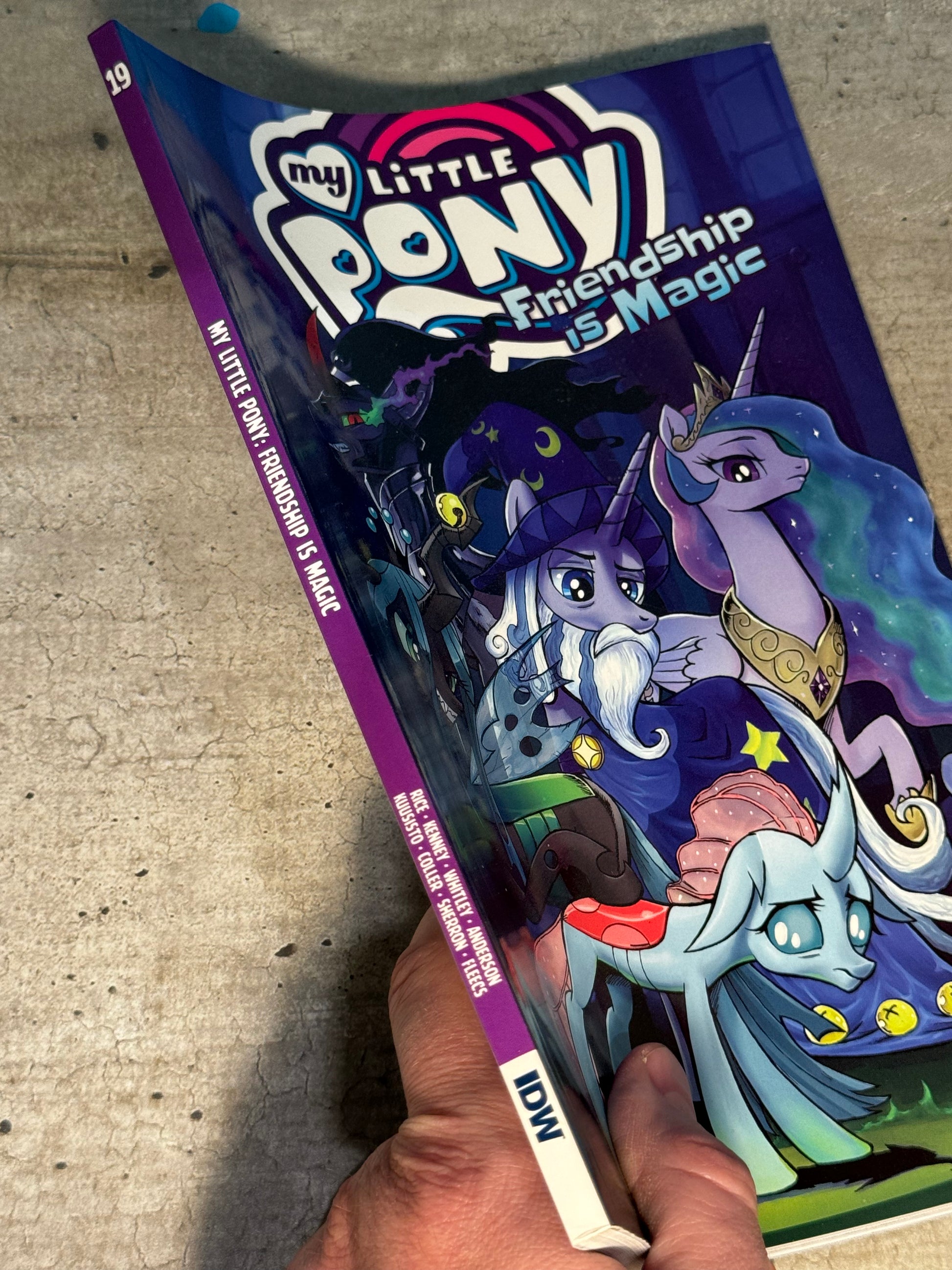 2020 - IDW Publishing - My Little Pony: Friendship Is Magic TP #19 - M - Eng 3
