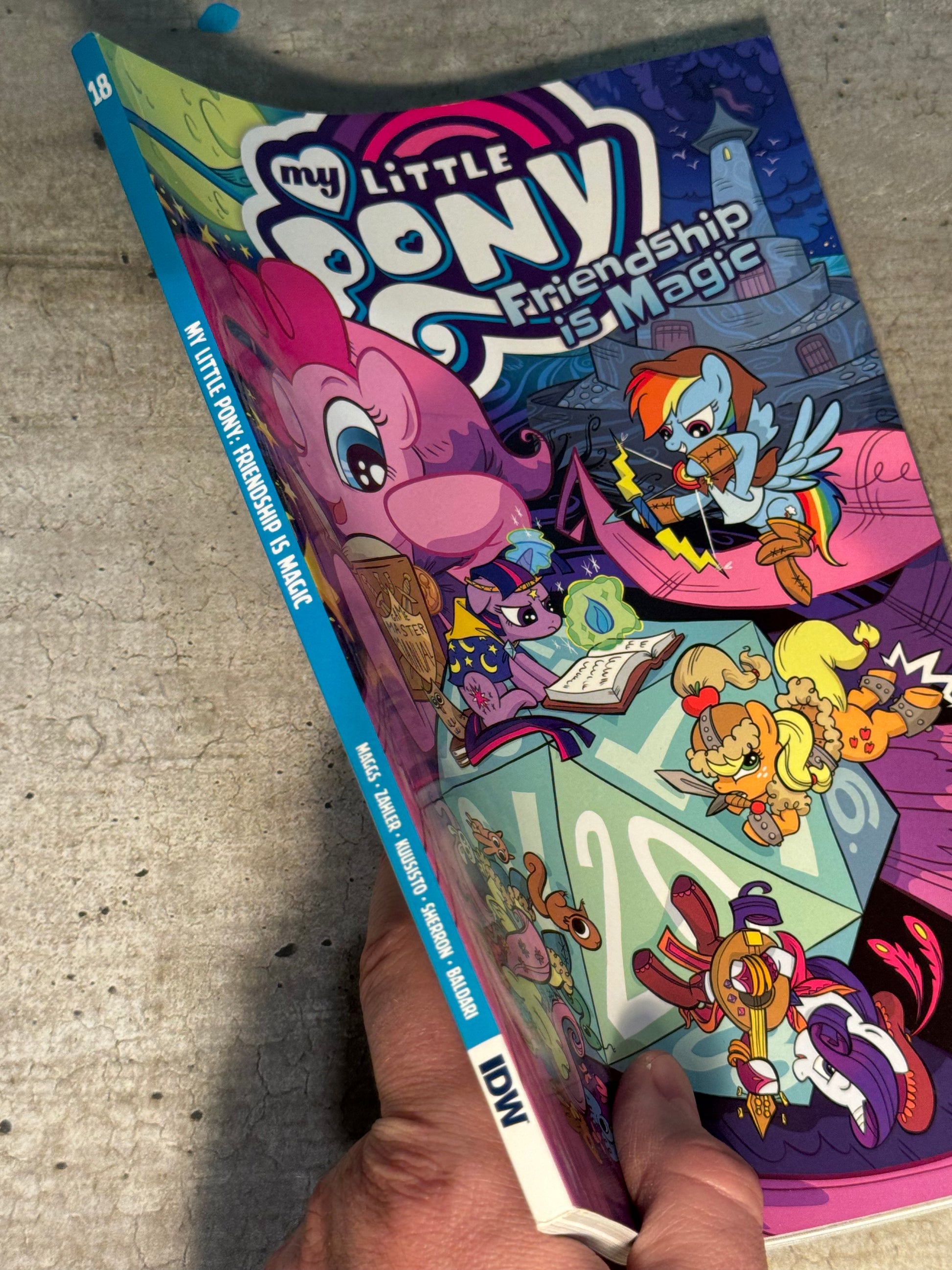 2020 - My Little Pony: Friendship Is Magic TP #18 Var. TP - M - Eng 3
