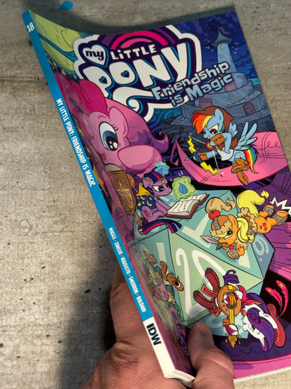 2020 - My Little Pony: Friendship Is Magic TP #18 Var. TP - M - Eng 3