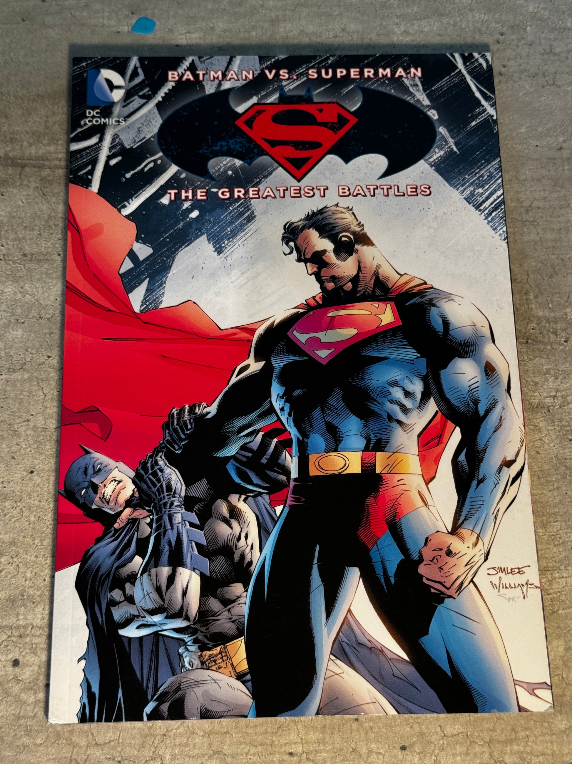 2015 - DC Comics - Batman vs. Superman TP # - M - Eng 1