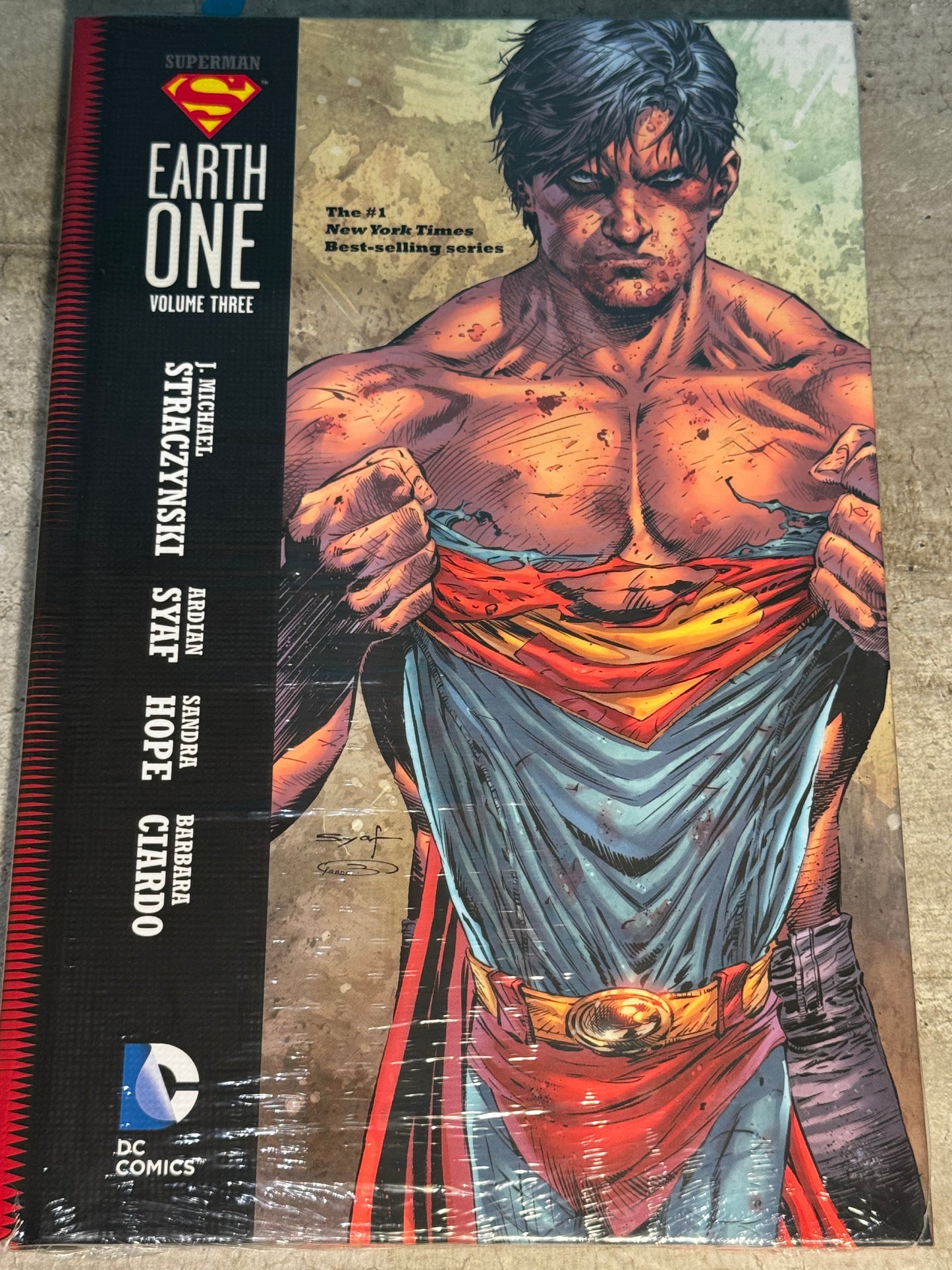 2015 - DC Comics - Superman Earth One #3 Var. HC - M - Eng 1